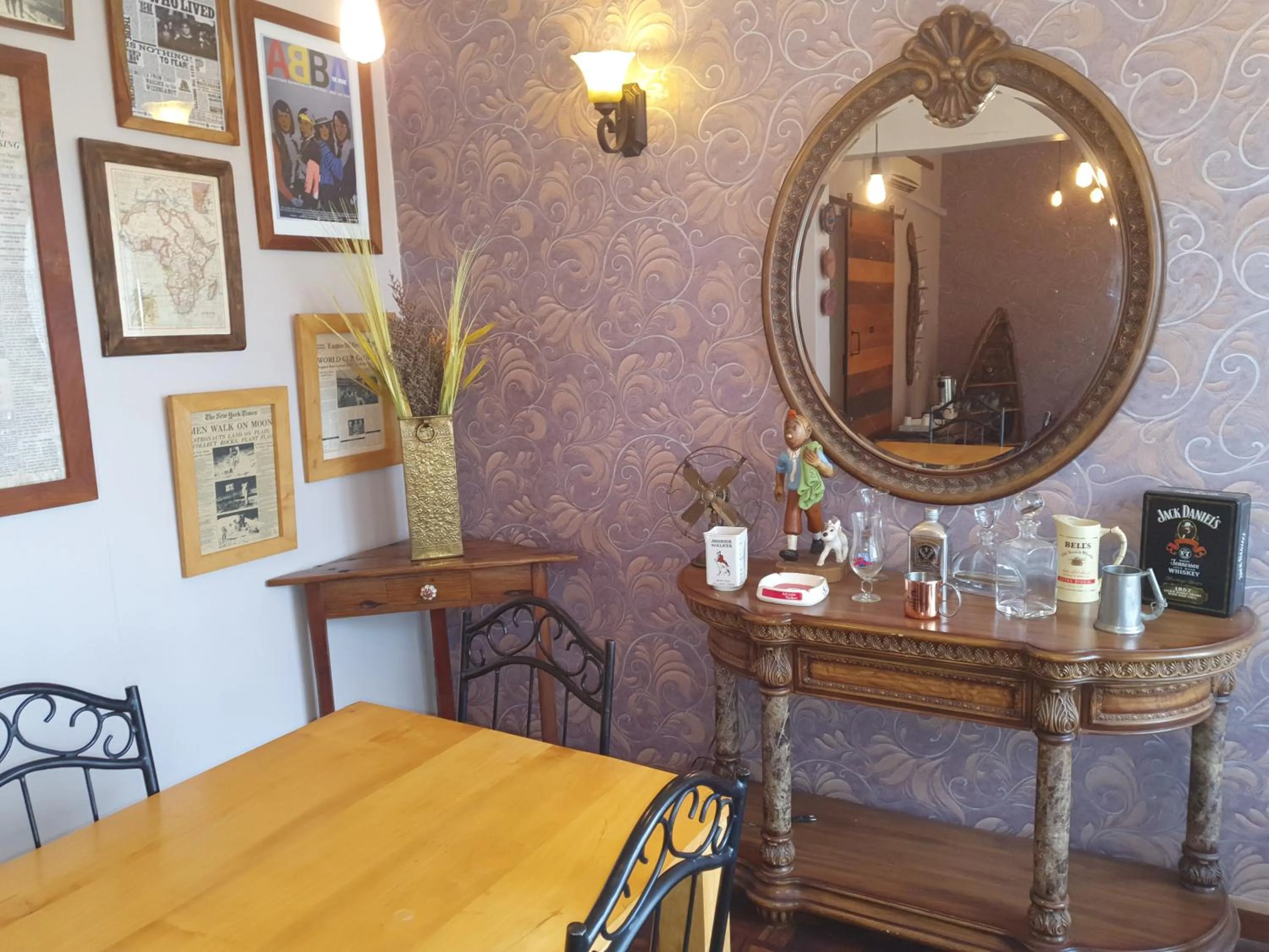 Breakfast in Boulevard Inn Mt Meru