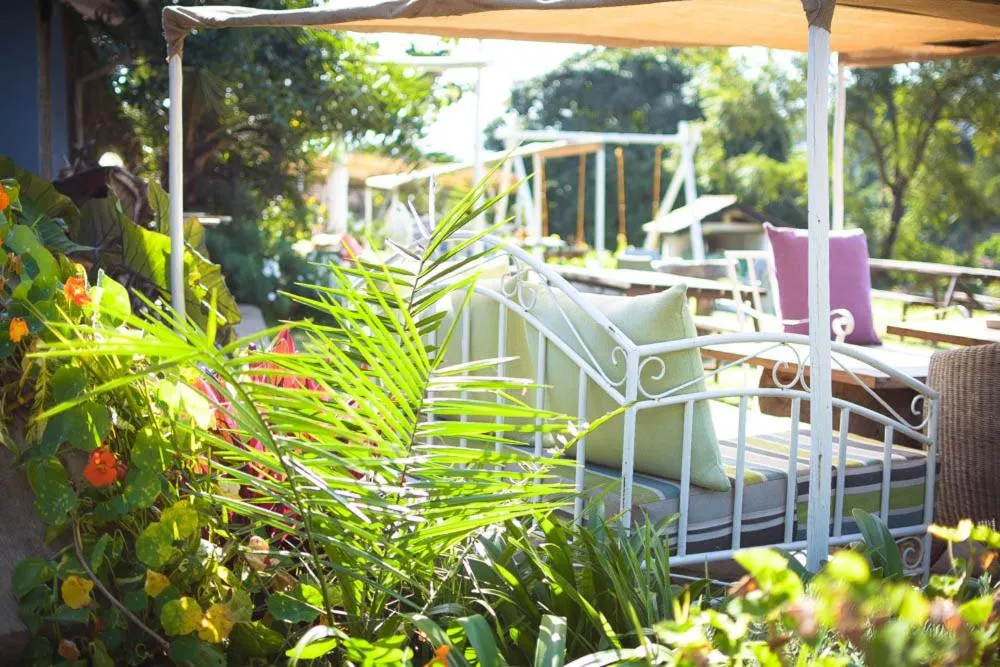 Boulevard Inn Mt Meru