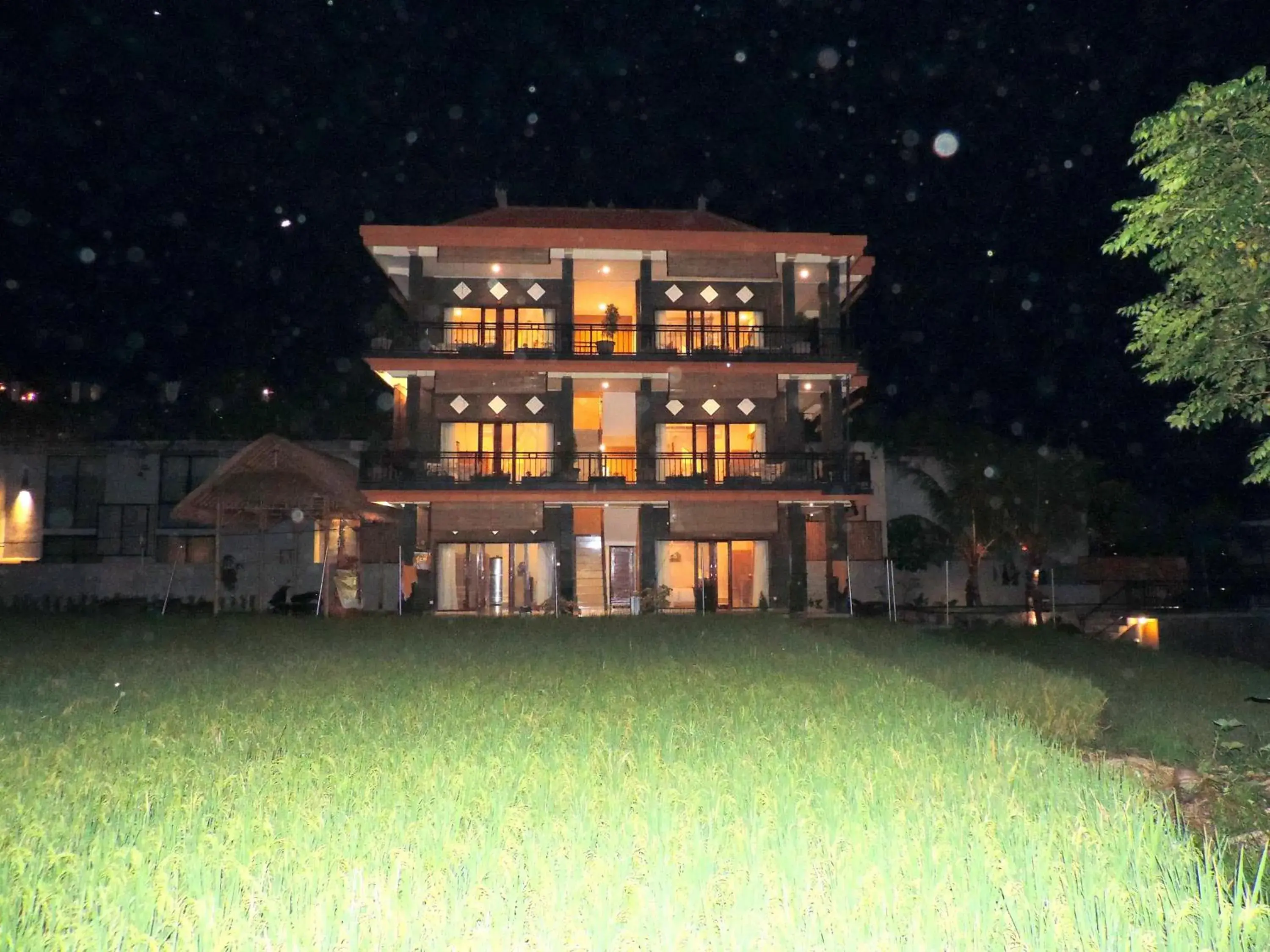 Property building in Adi Bisma Inn by Mahaputra-CHSE Certified Property building in Adi Bisma Inn by Mahaputra-CHSE Certified