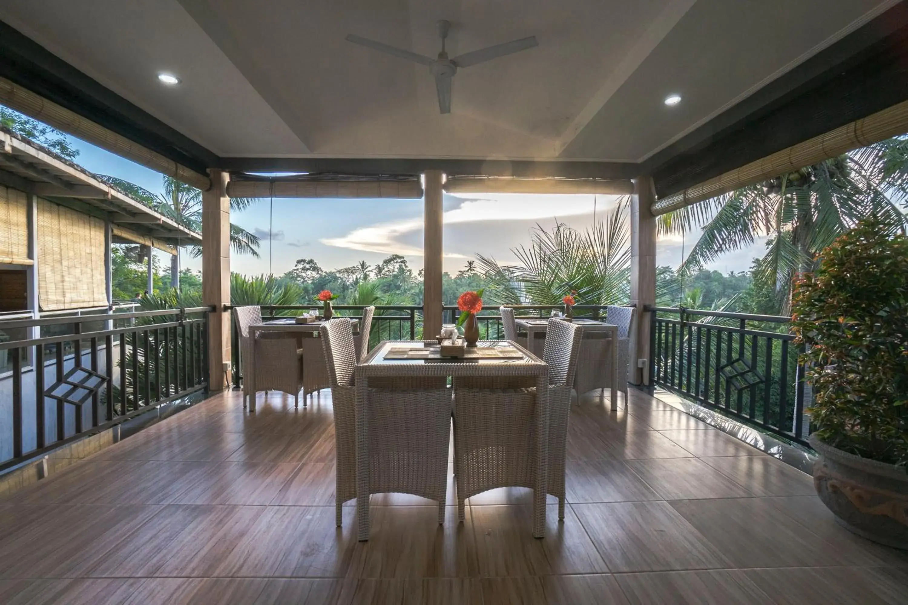 Restaurant/places to eat in Adi Bisma Inn by Mahaputra-CHSE Certified Restaurant/places to eat in Adi Bisma Inn by Mahaputra-CHSE Certified