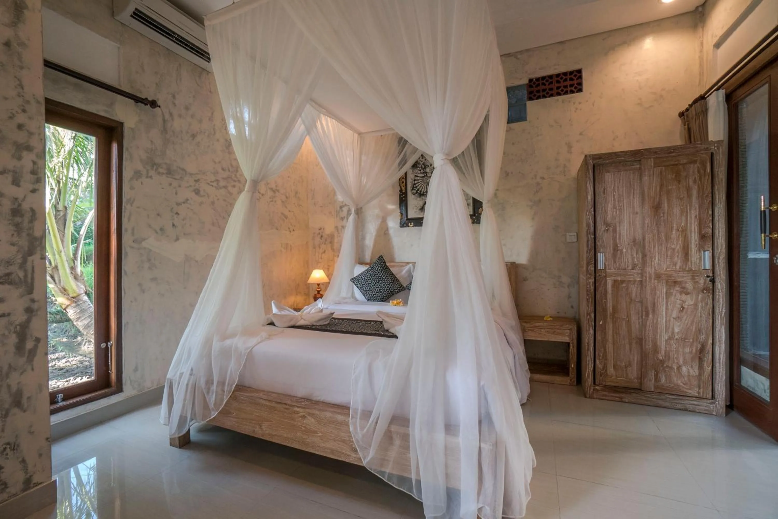 Bedroom, Bed in Adi Bisma Inn by Mahaputra-CHSE Certified