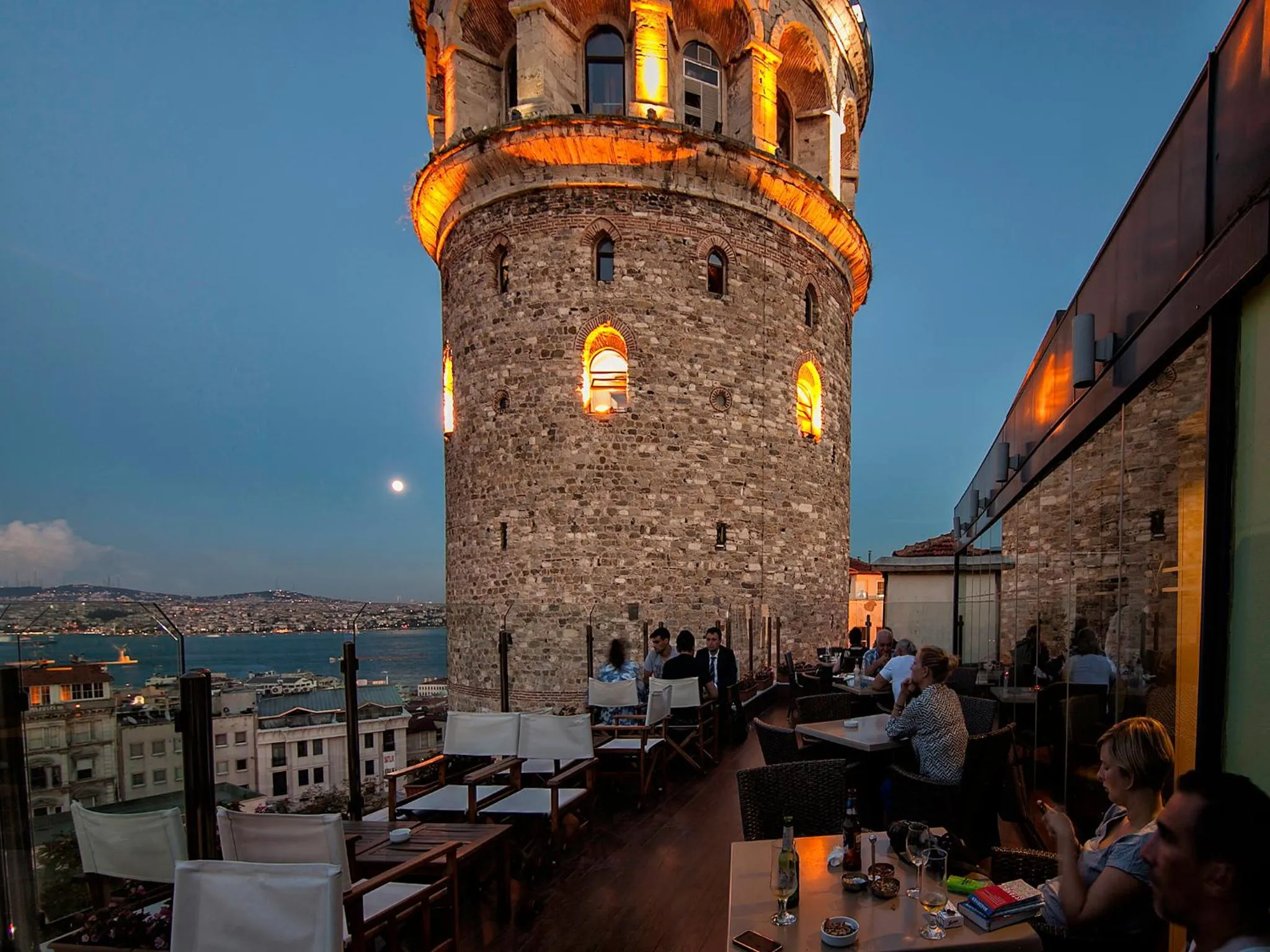 Restaurant/places to eat in Anemon Koleksiyon Galata Otel