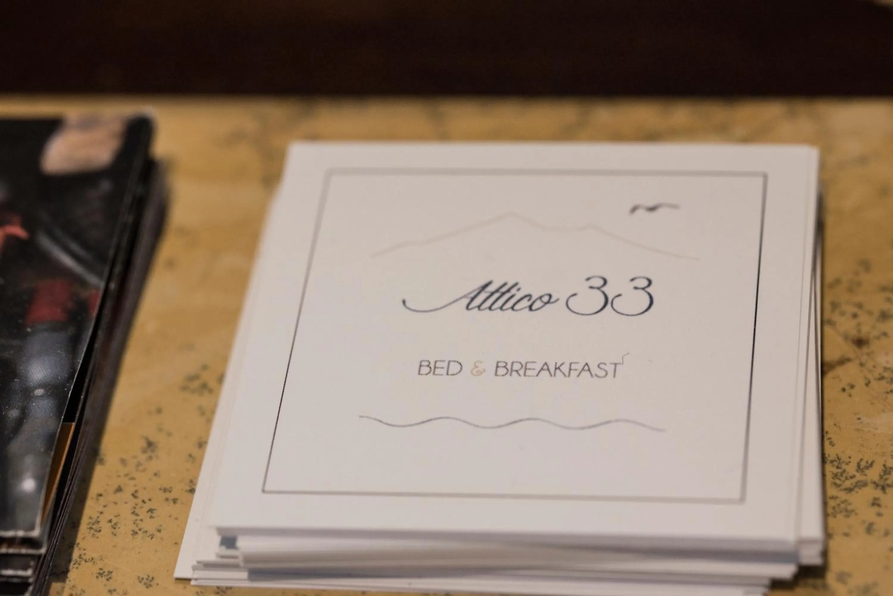Property logo or sign in B&B Attico 33