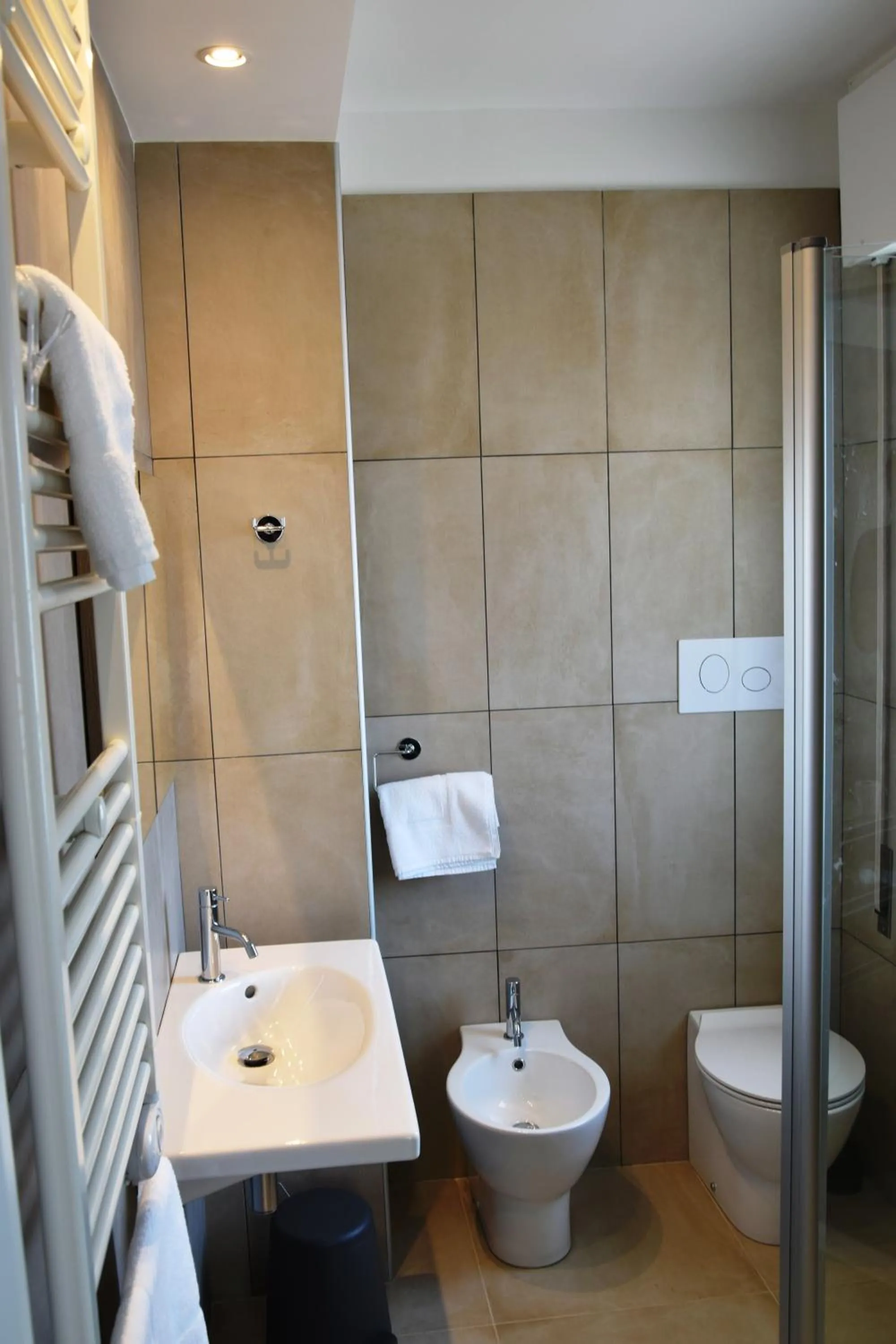 Bathroom in B&B Attico 33