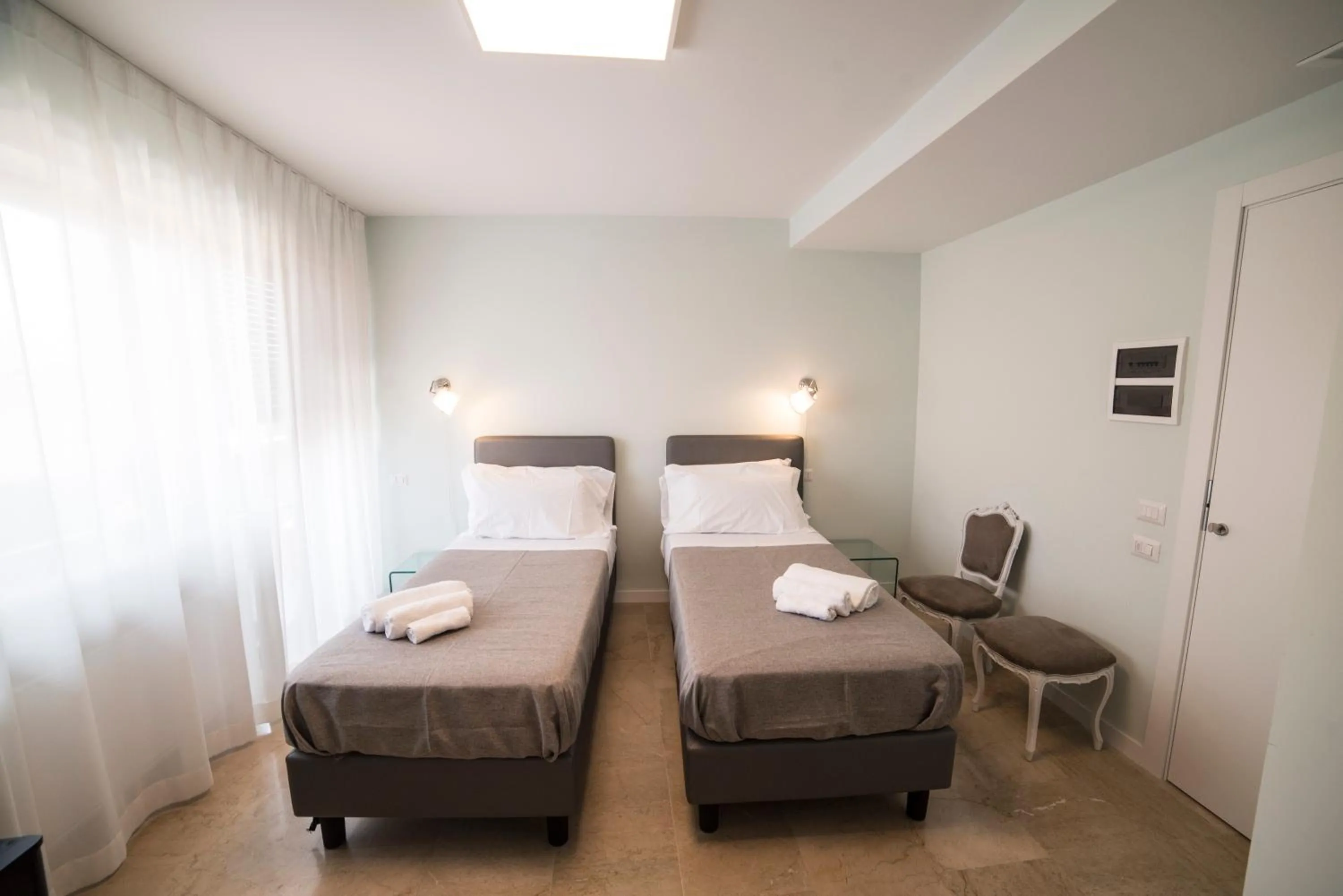 Photo of the whole room, Bed in B&B Attico 33