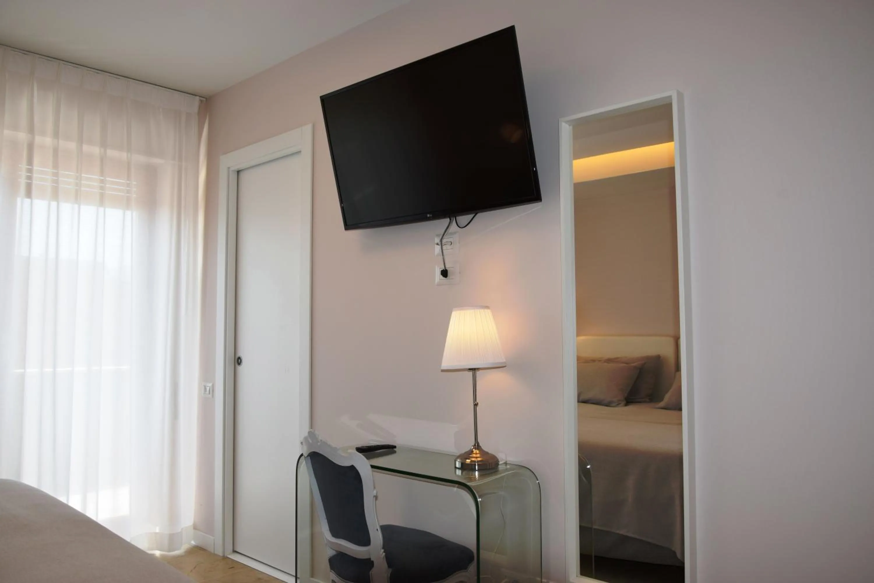 Bed in B&B Attico 33