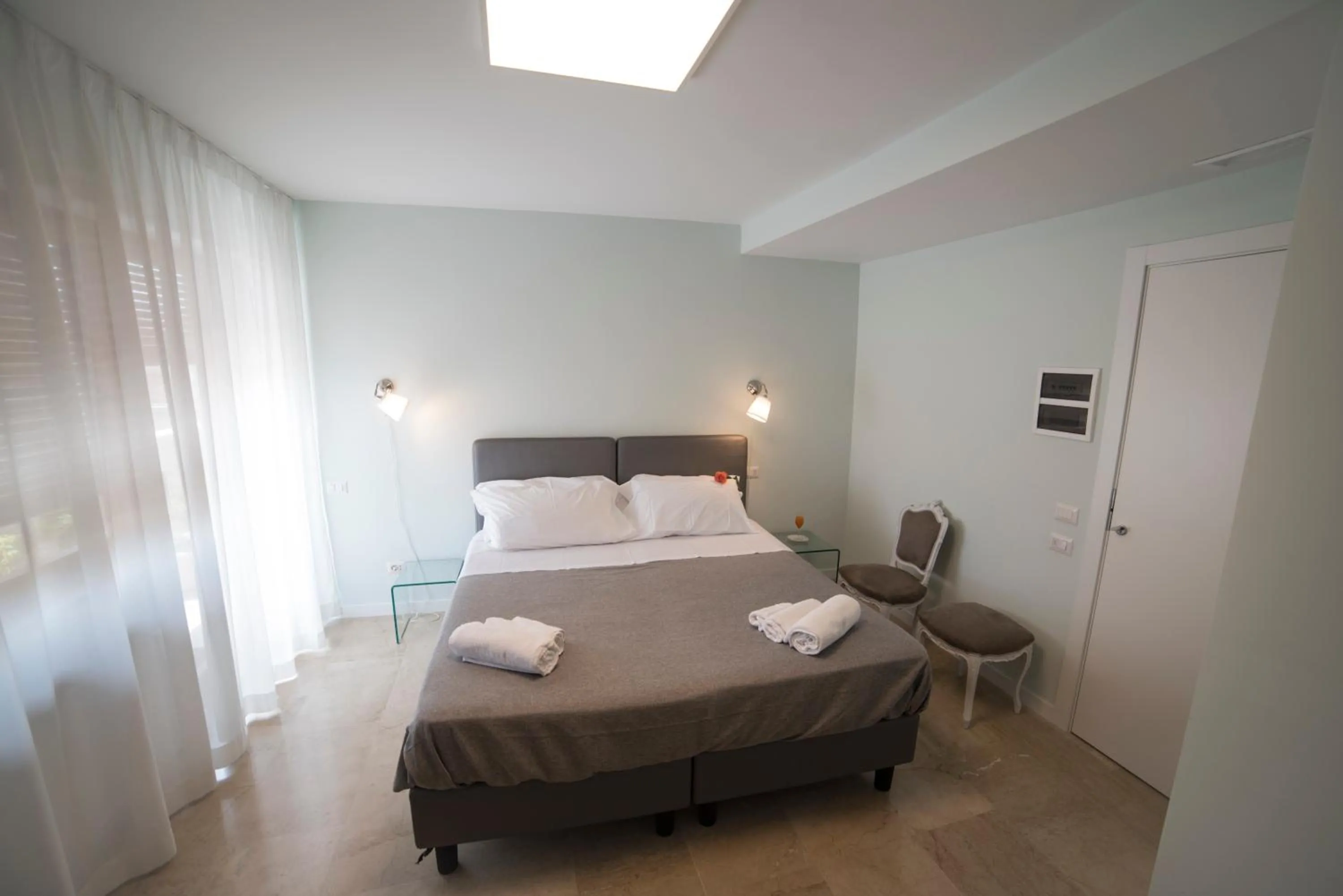 Photo of the whole room, Bed in B&B Attico 33
