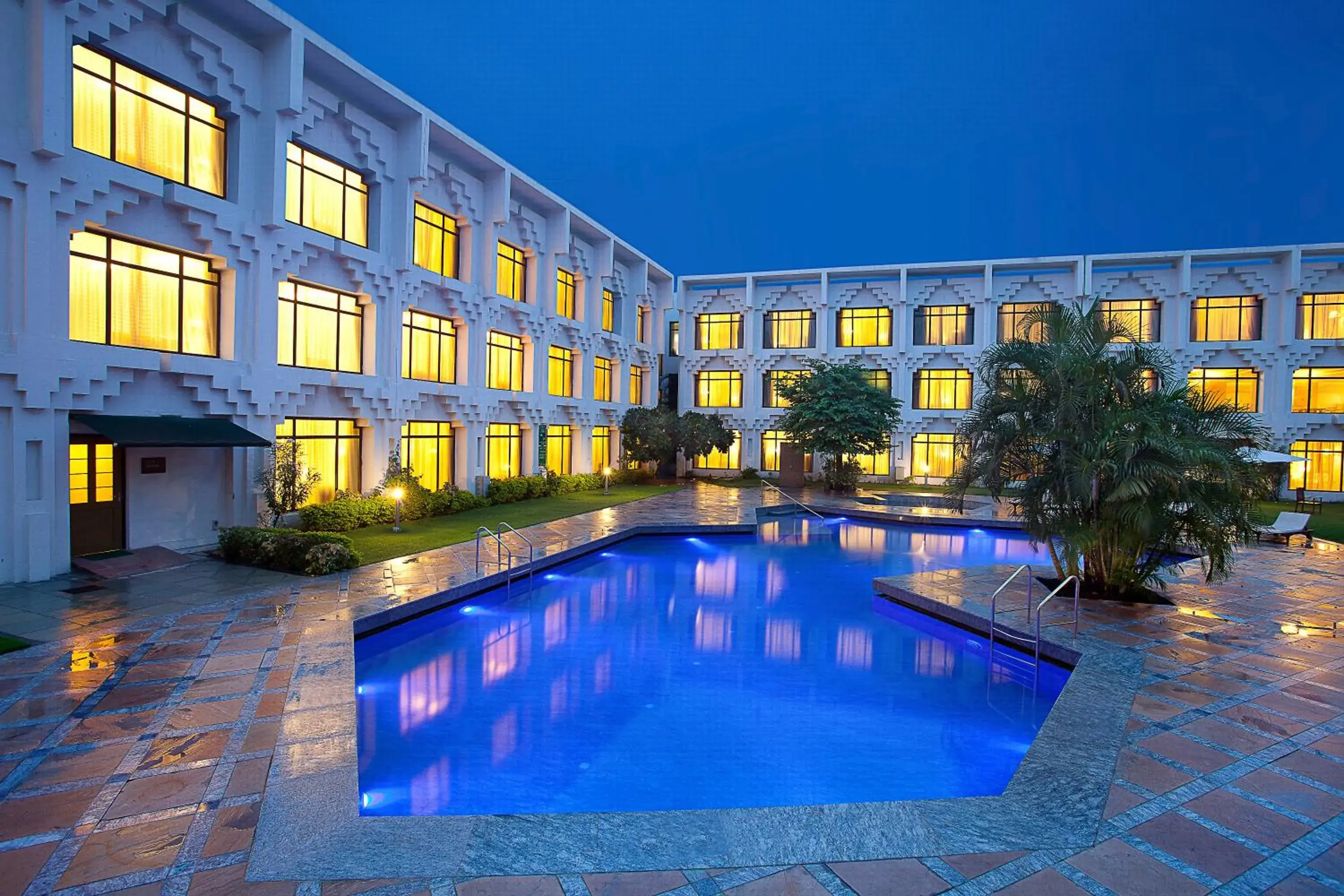 Property building in Welcomhotel by ITC Hotels, Alkapuri, Vadodara Property building in Welcomhotel by ITC Hotels, Alkapuri, Vadodara