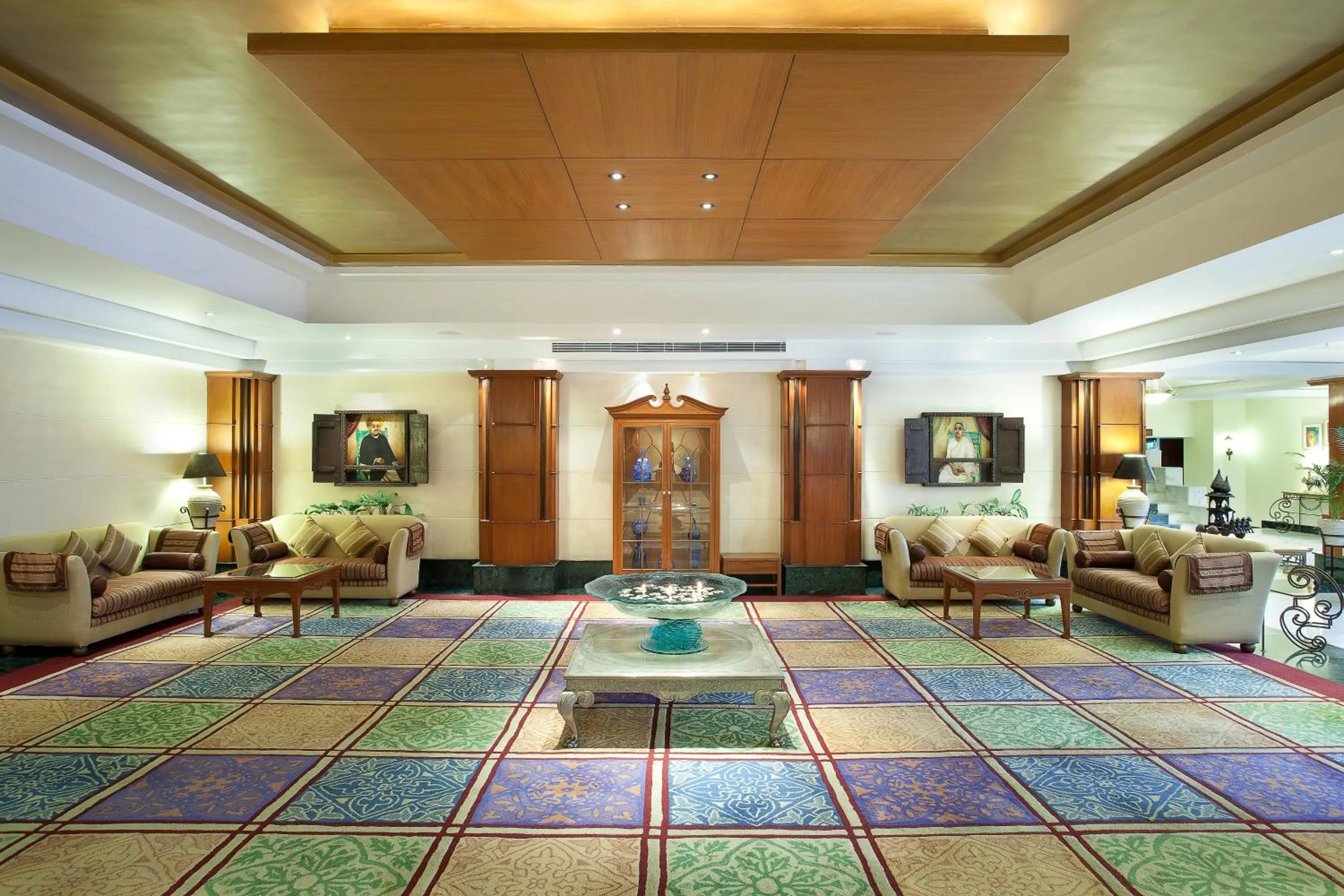 Lobby or reception in Welcomhotel by ITC Hotels, Alkapuri, Vadodara