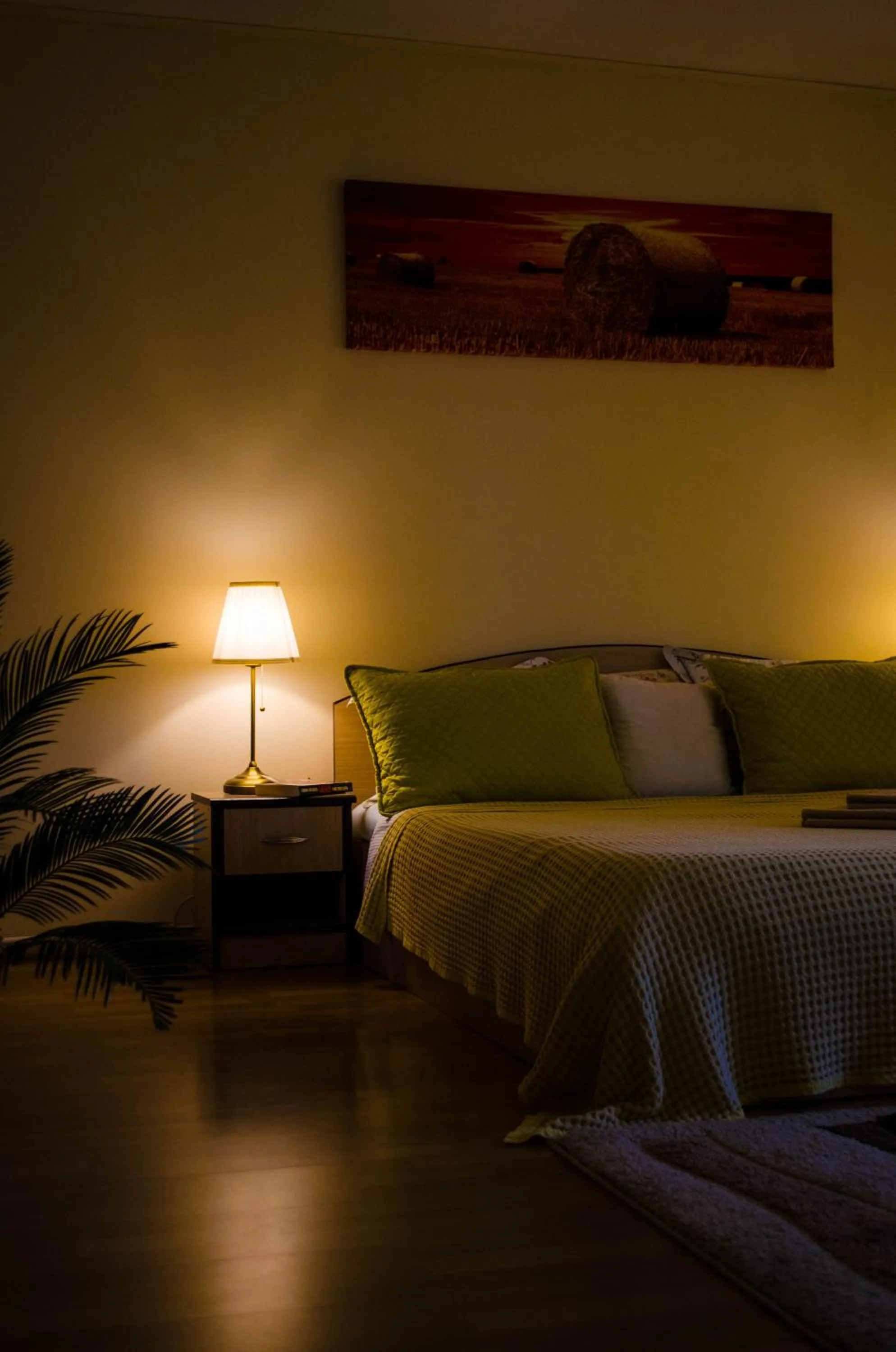 Collosal Apartment with Garden