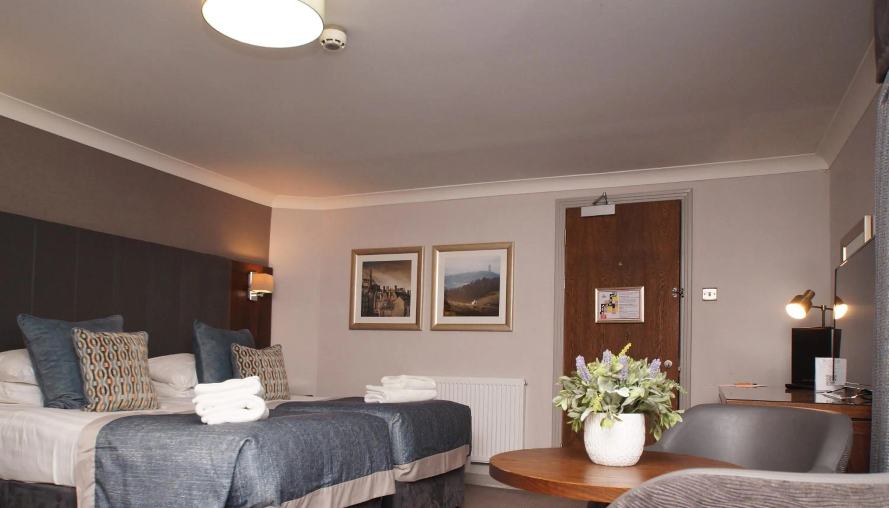 Bed in Golden Lion Hotel