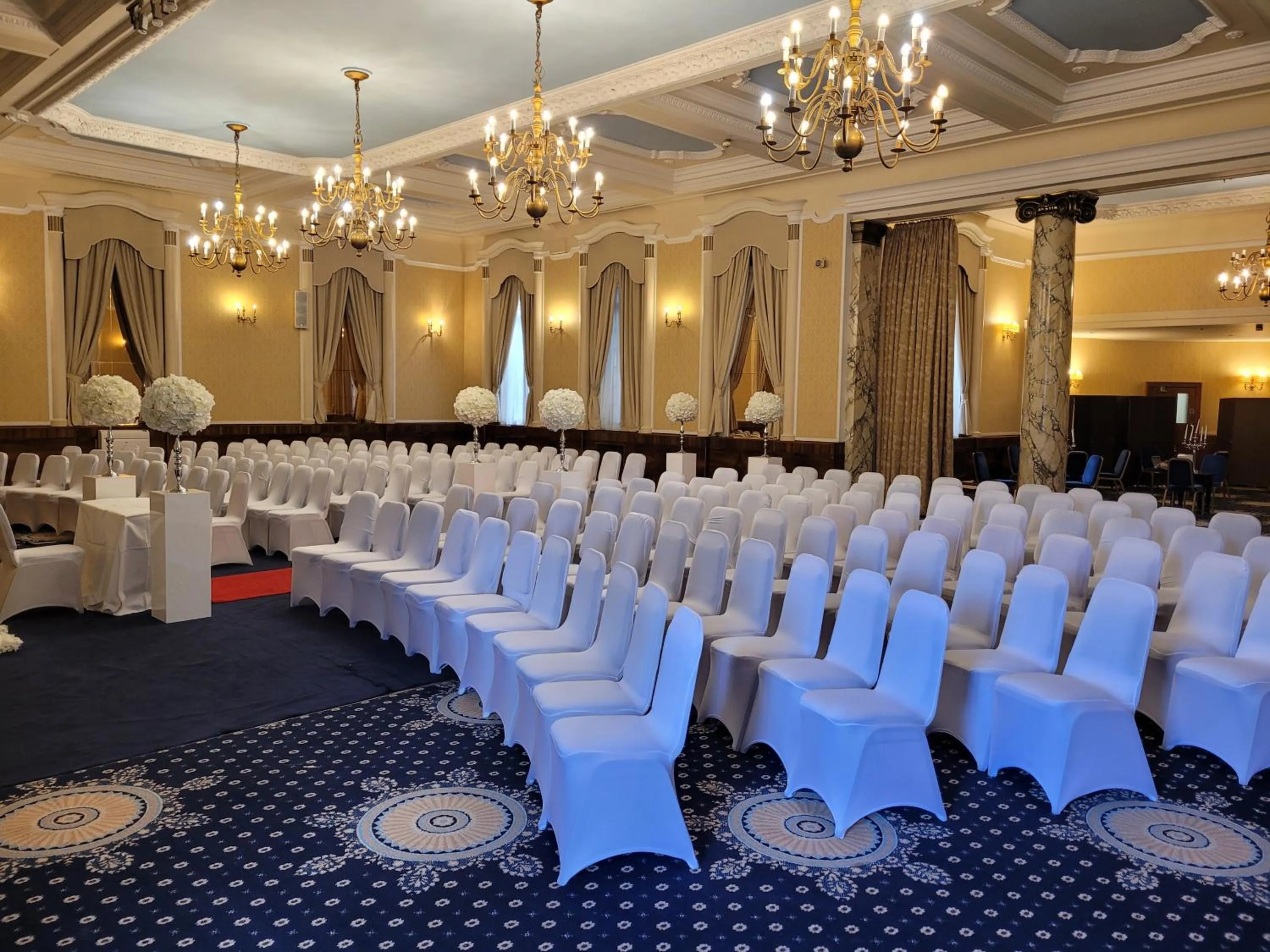 Banquet/Function facilities in Golden Lion Hotel