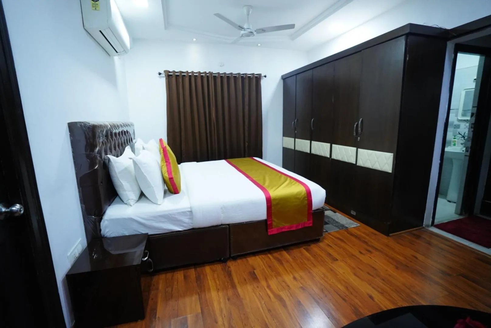 Hotel Brundavan Homes