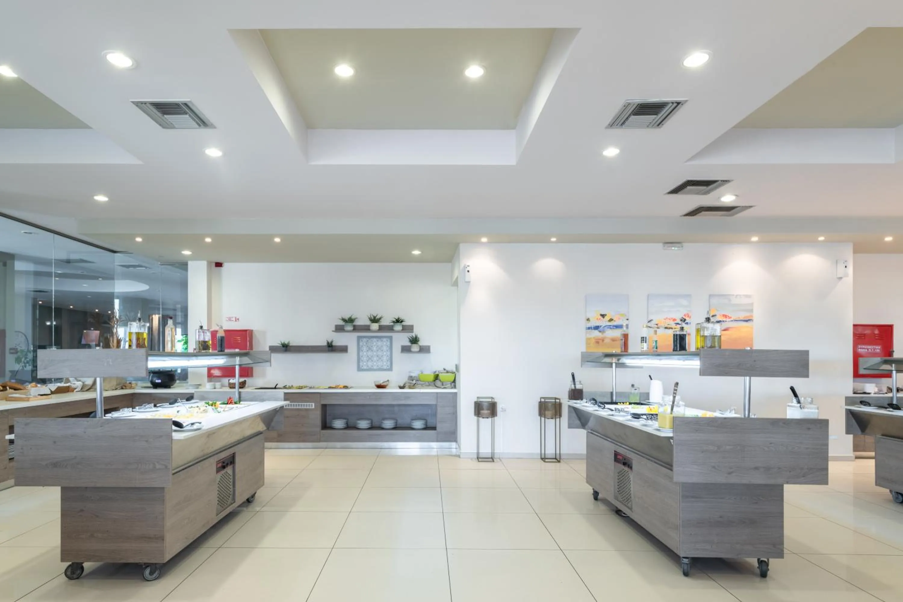 Restaurant/places to eat in Gouves Bay by Omilos Hotels