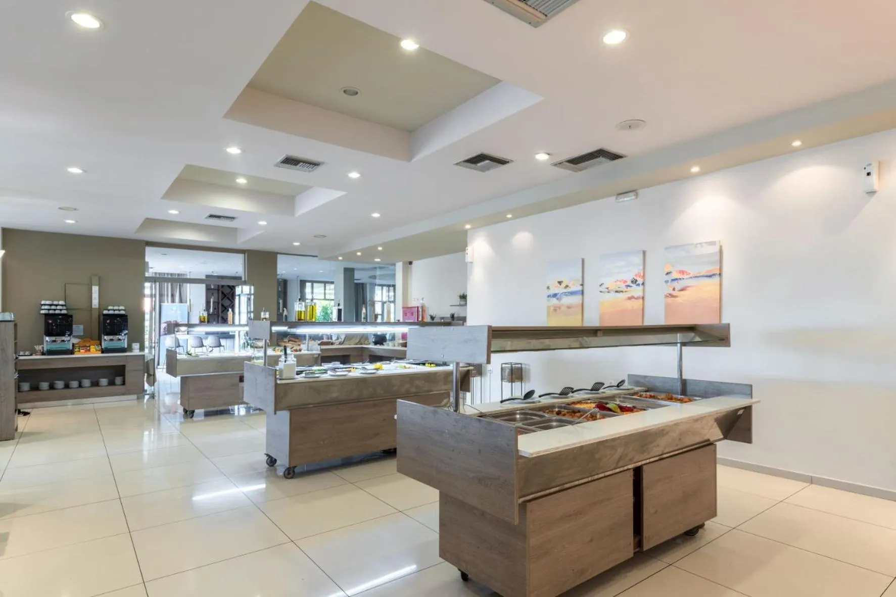 Restaurant/places to eat in Gouves Bay by Omilos Hotels