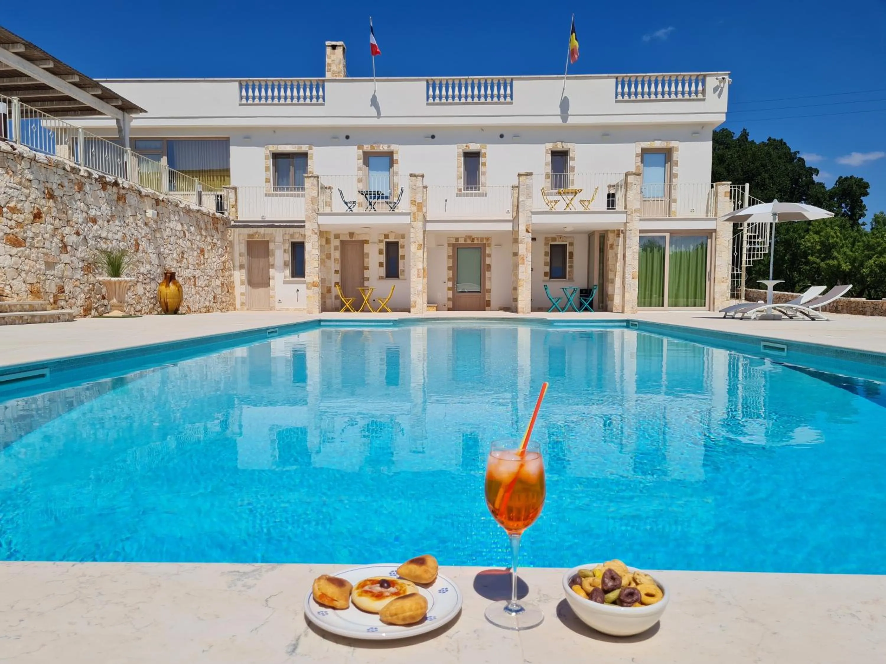 Swimming pool in Villa Fumarola