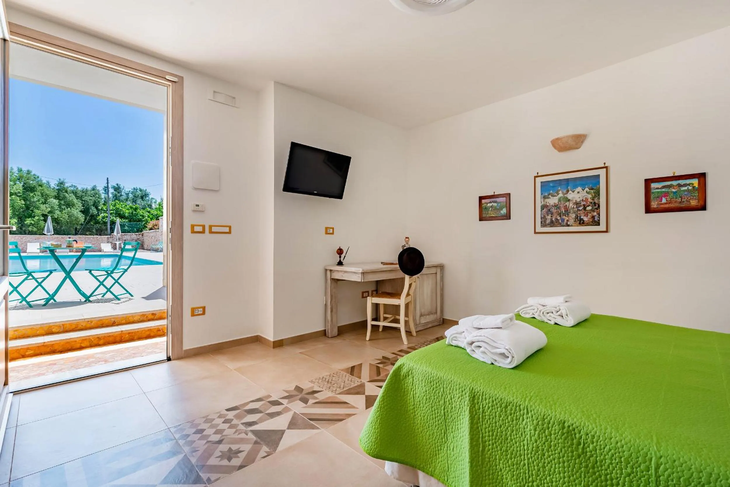 Photo of the whole room, Bed in Villa Fumarola