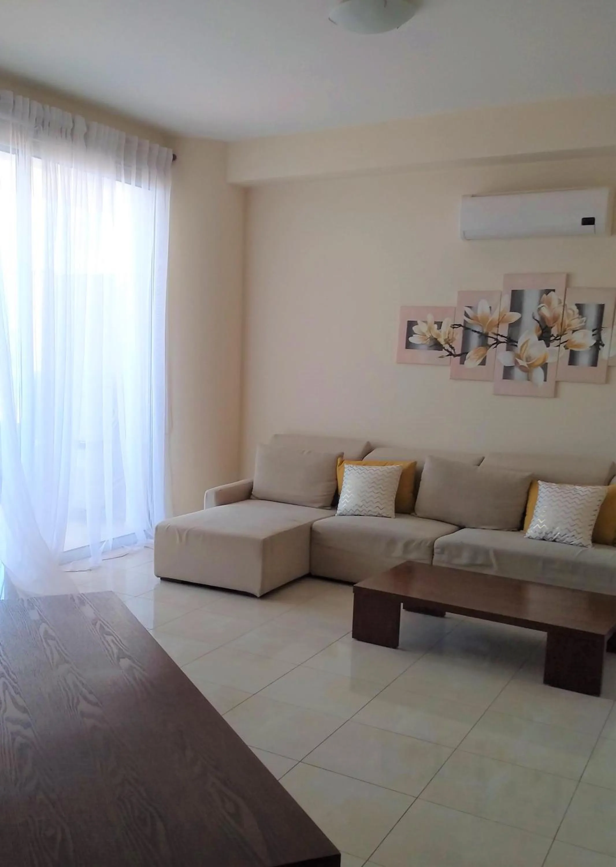 T&E Apartment