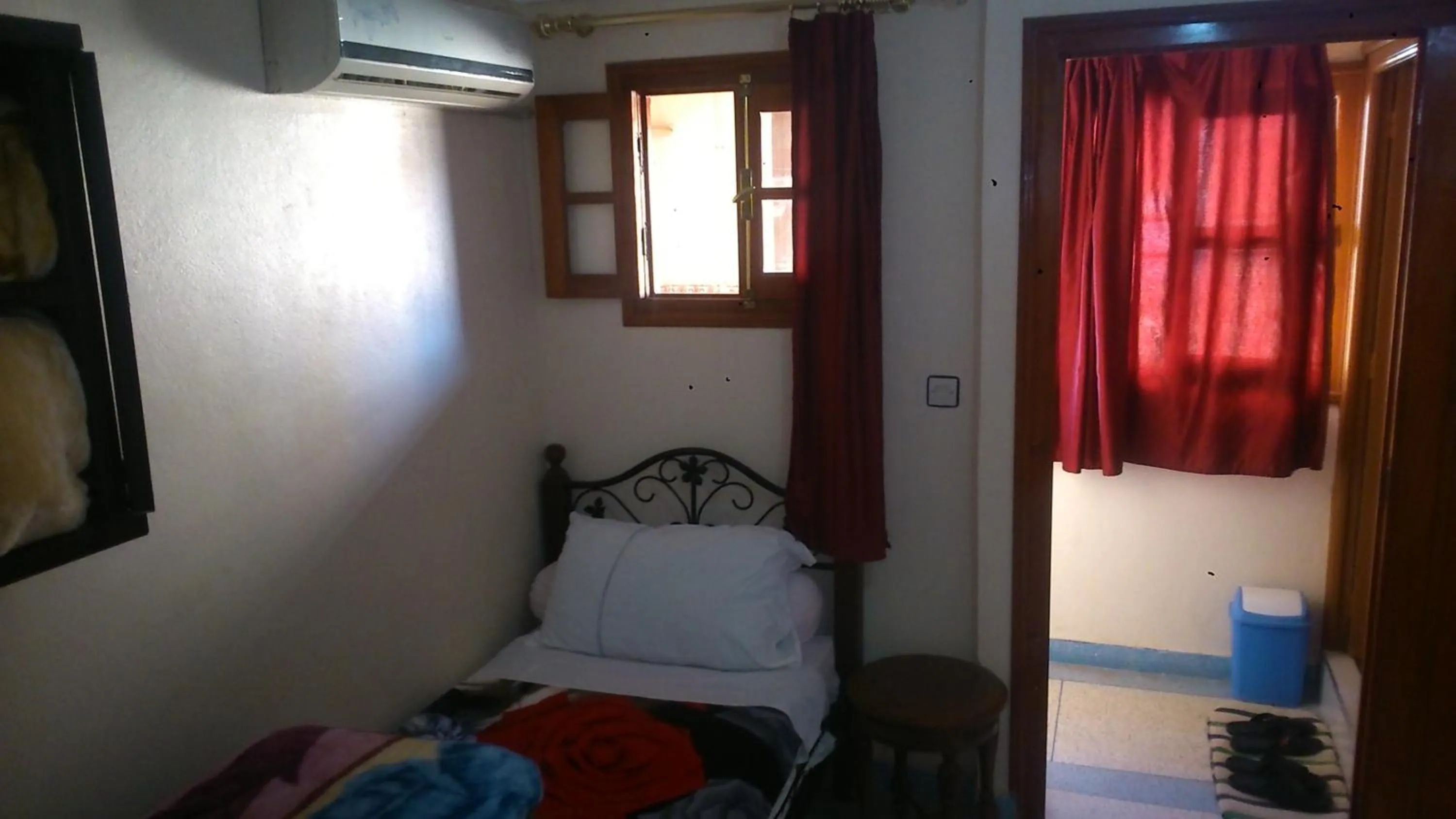 Bed in Hotel Imilchil