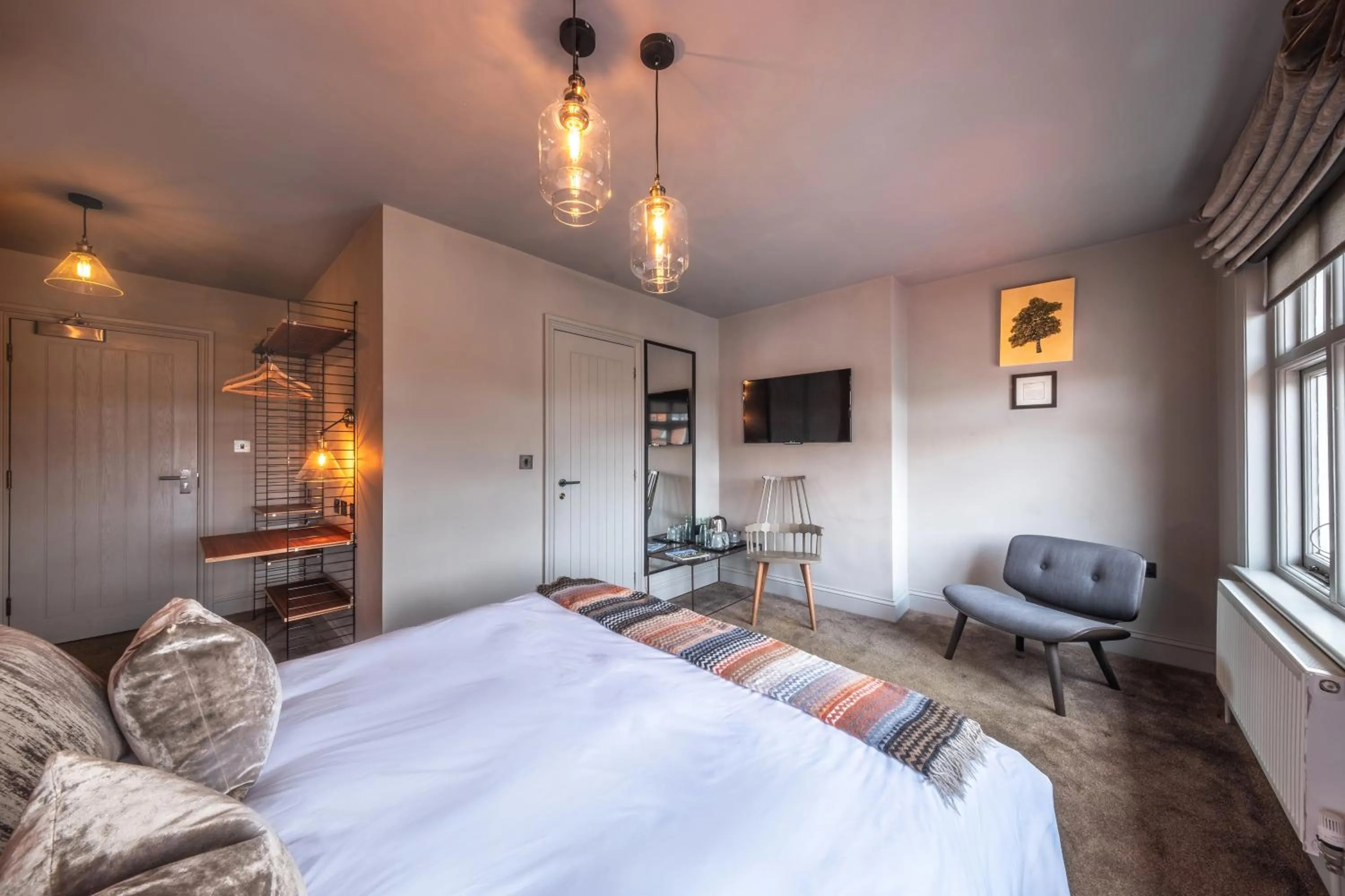 Bed in The Chequers Inn, Thornham