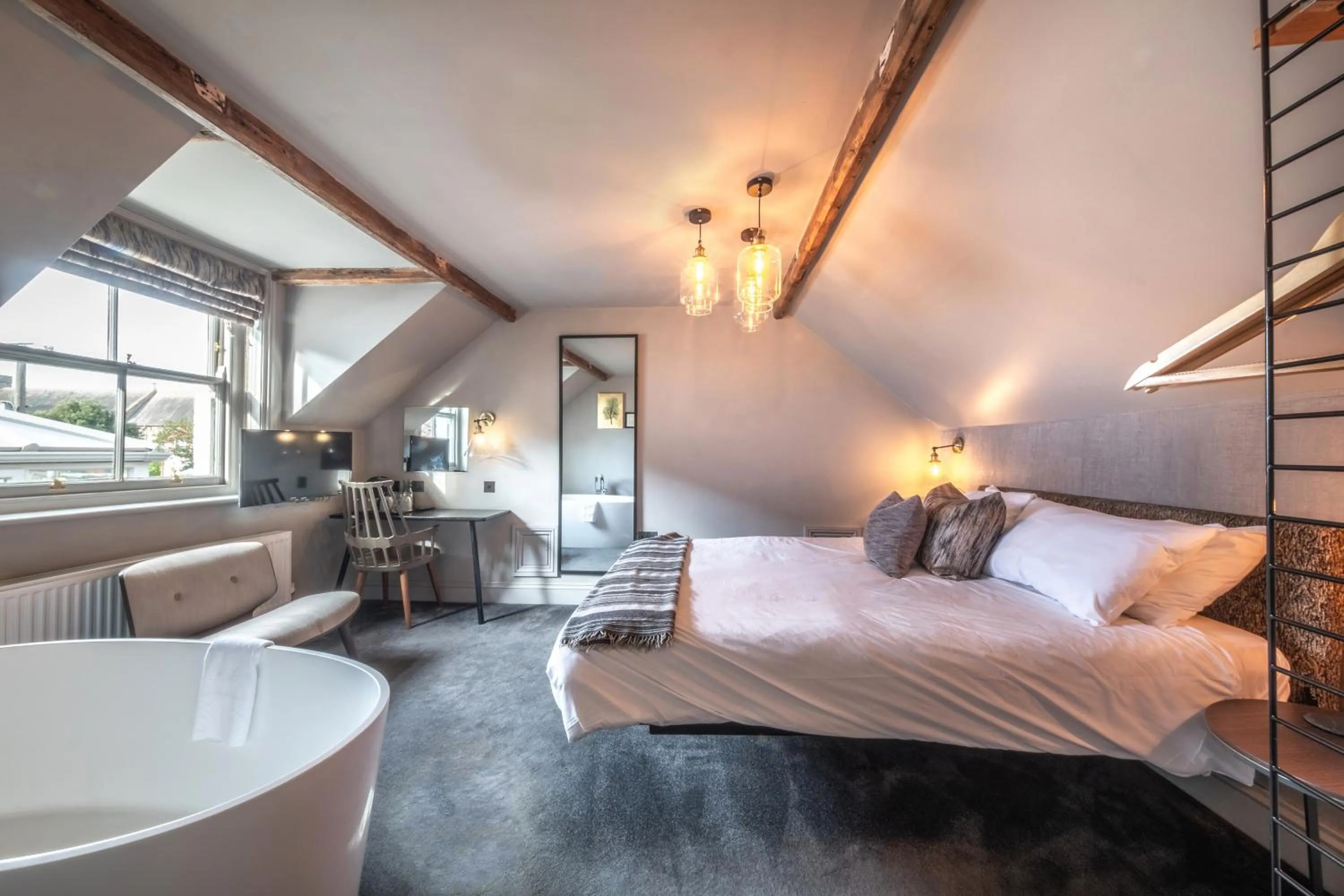 Bed in The Chequers Inn, Thornham