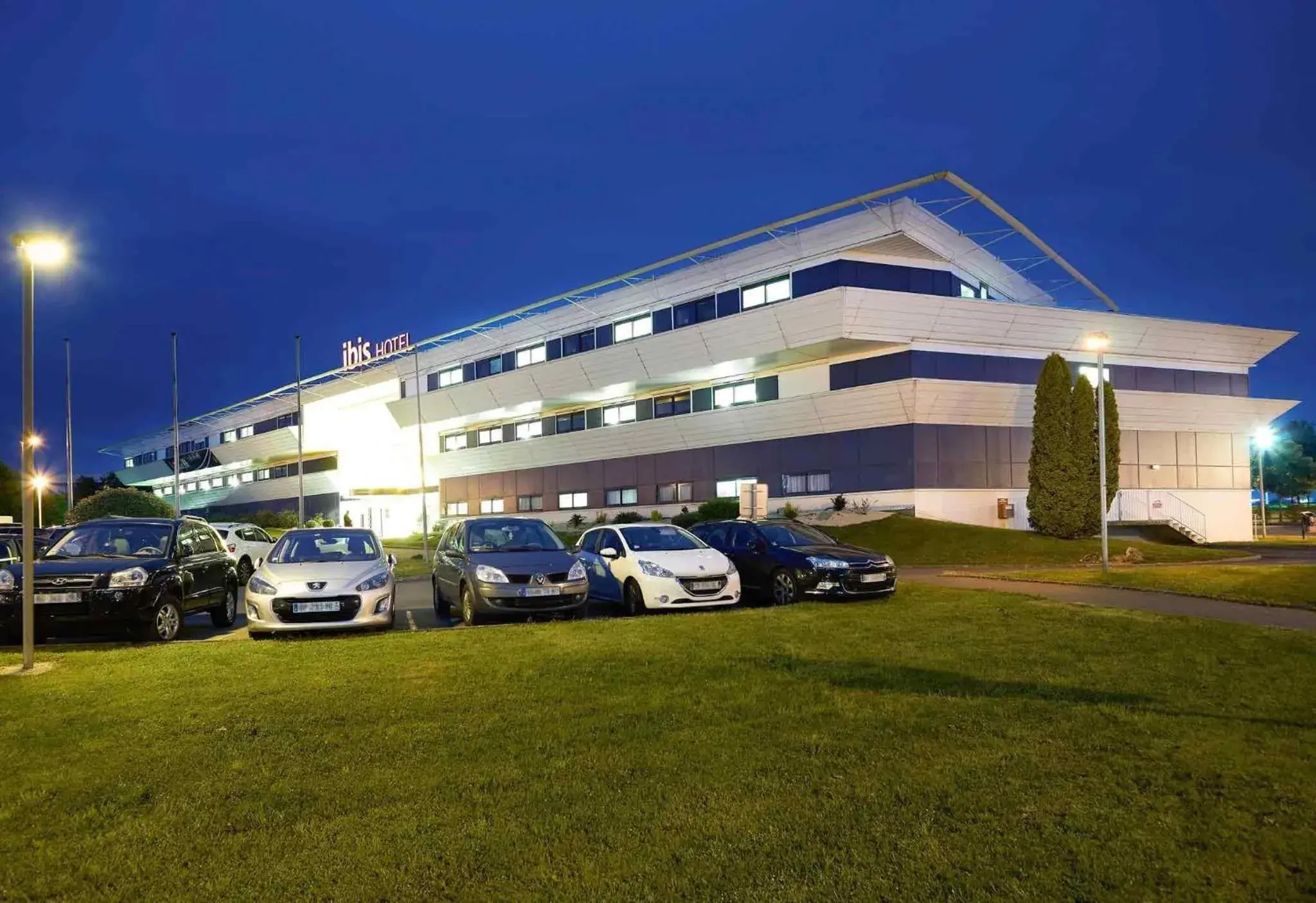 Property building in ibis Site du Futuroscope Property building in ibis Site du Futuroscope