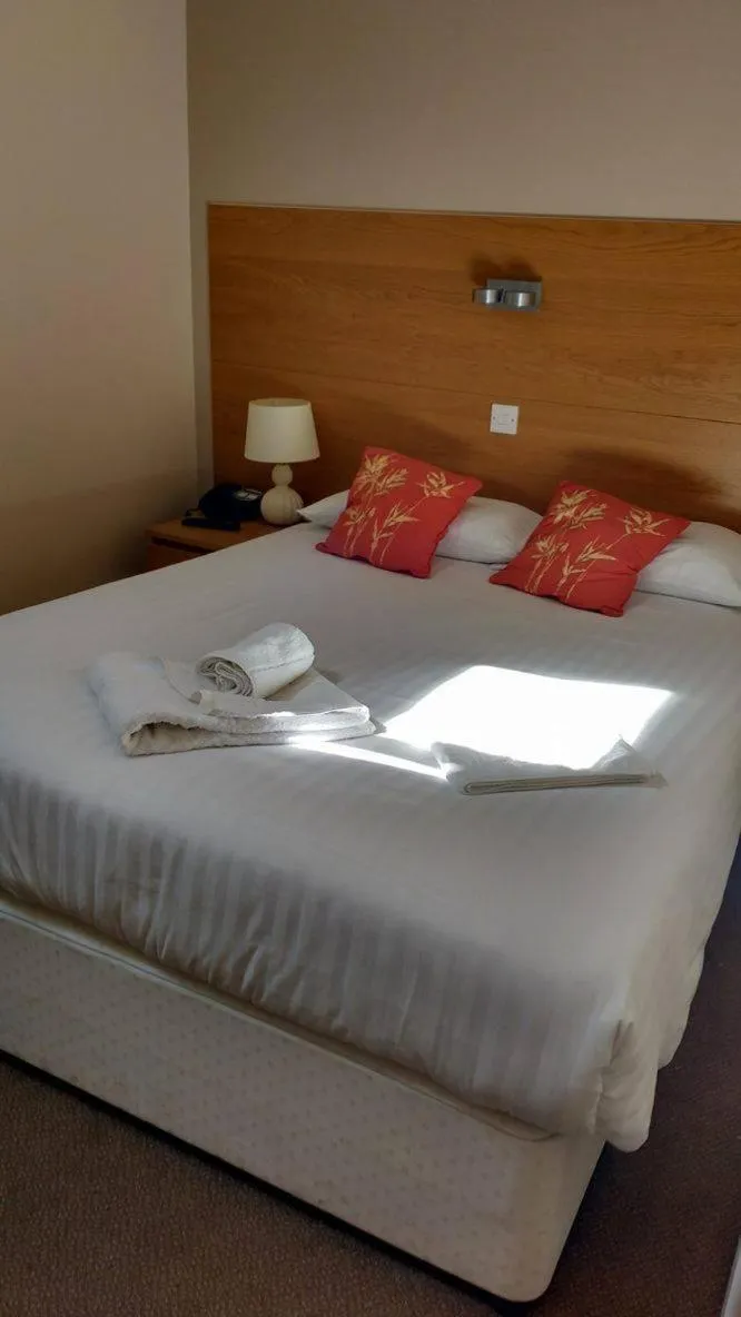 Bed in Little Downham Anchor