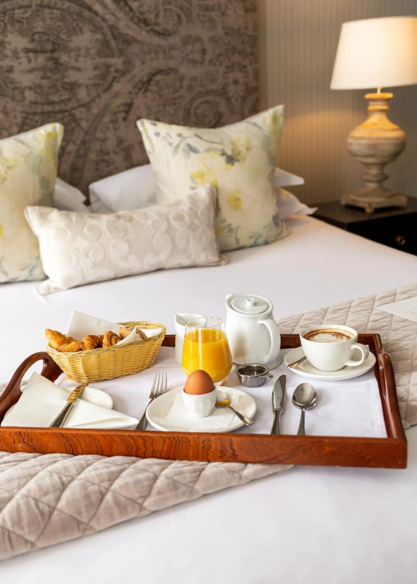 Coffee/tea facilities, Bed in Nira Caledonia