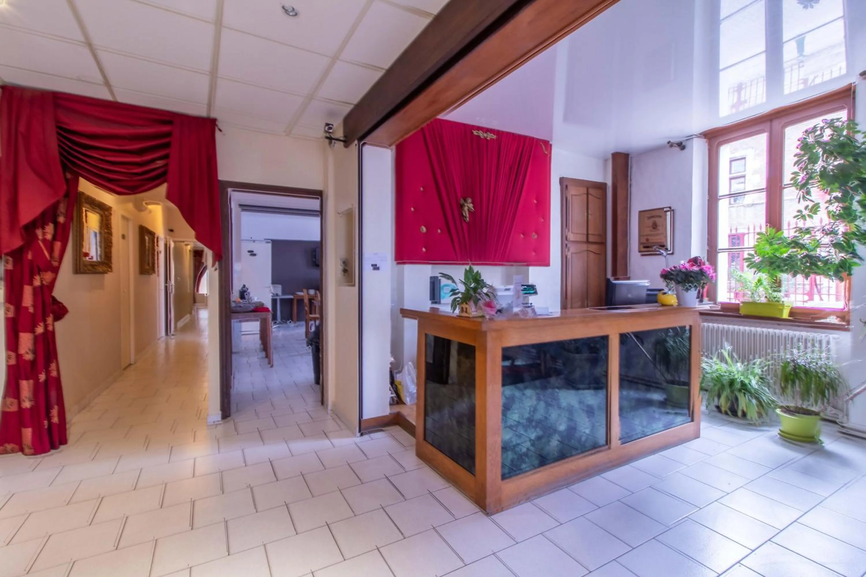 Lobby or reception in Au Sauvage