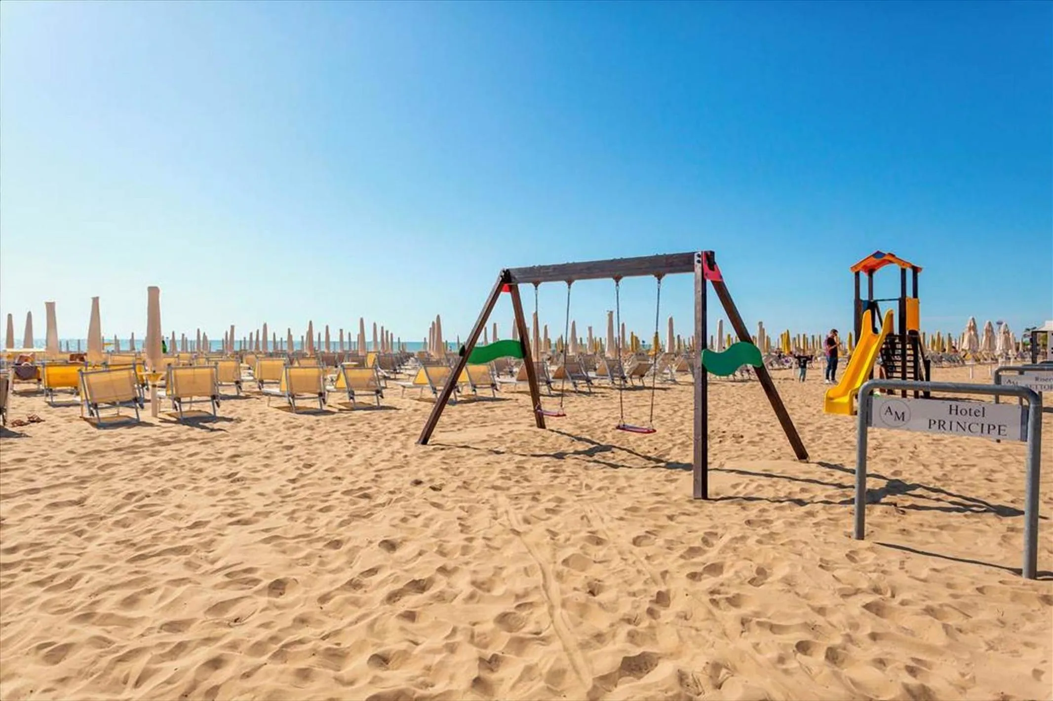 Beach in Hotel Principe Palace