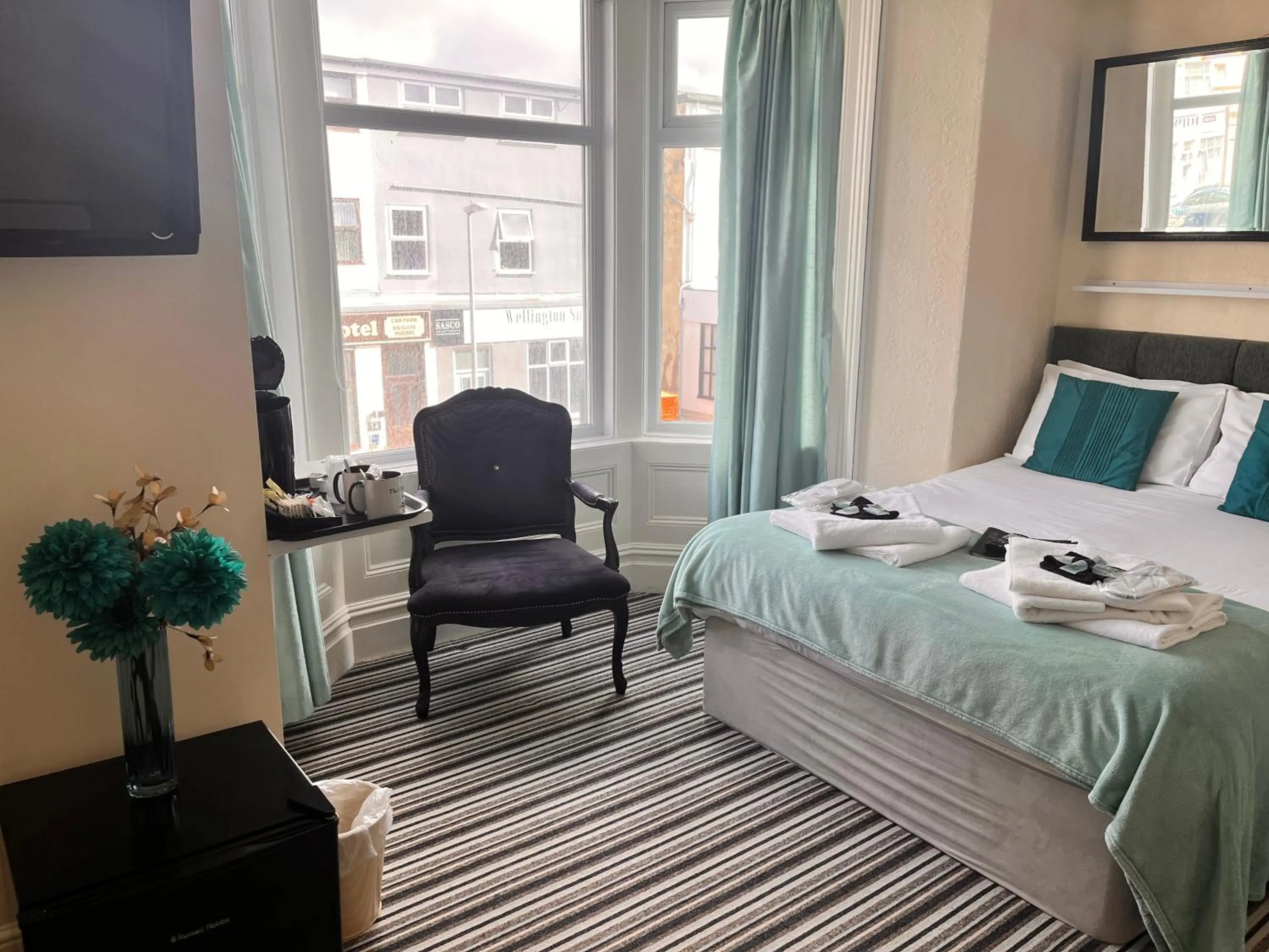 Bedroom, Bed in The Oxfordshire