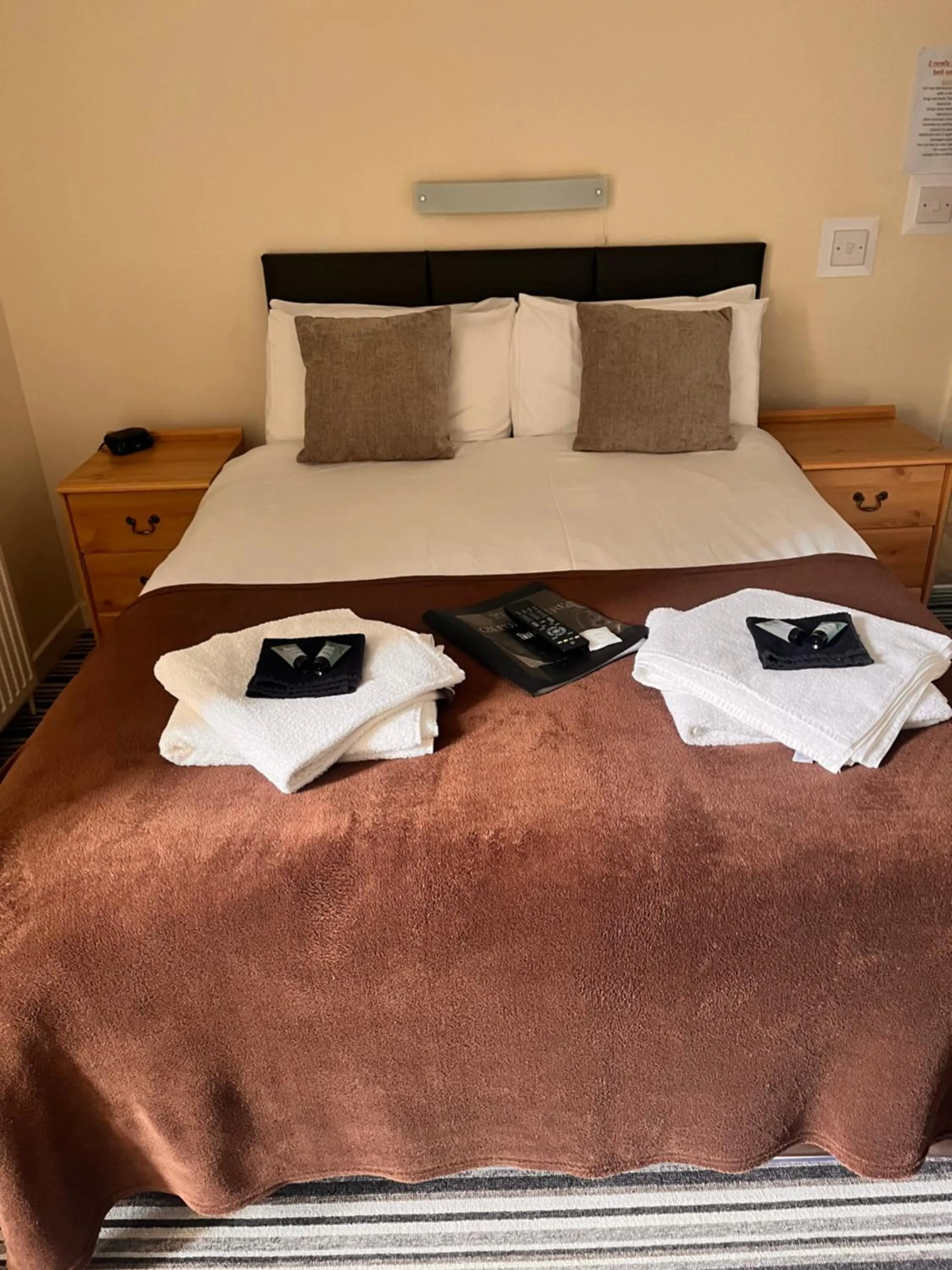 Bedroom, Bed in The Oxfordshire