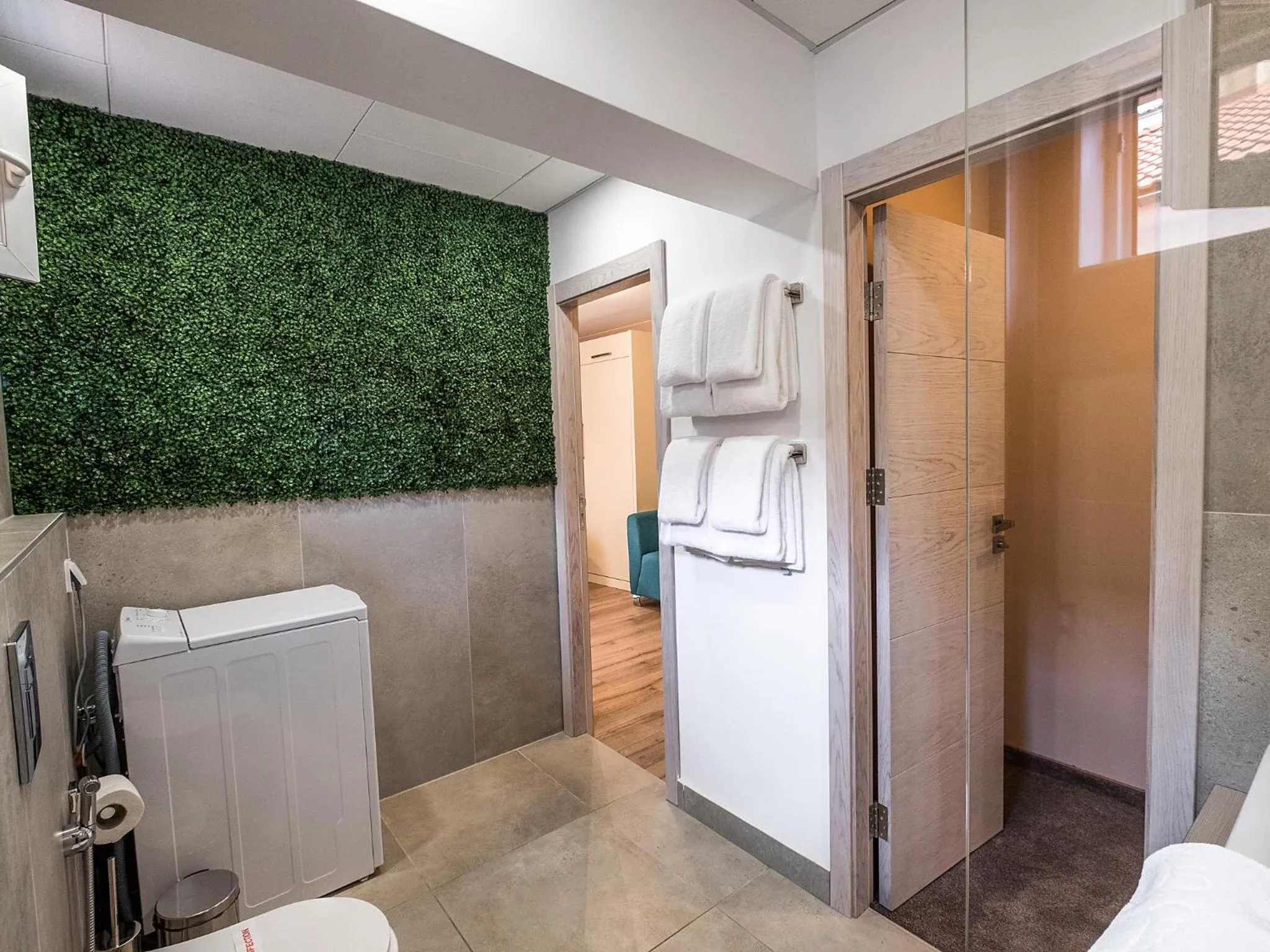 Caro Apartments & Rooms