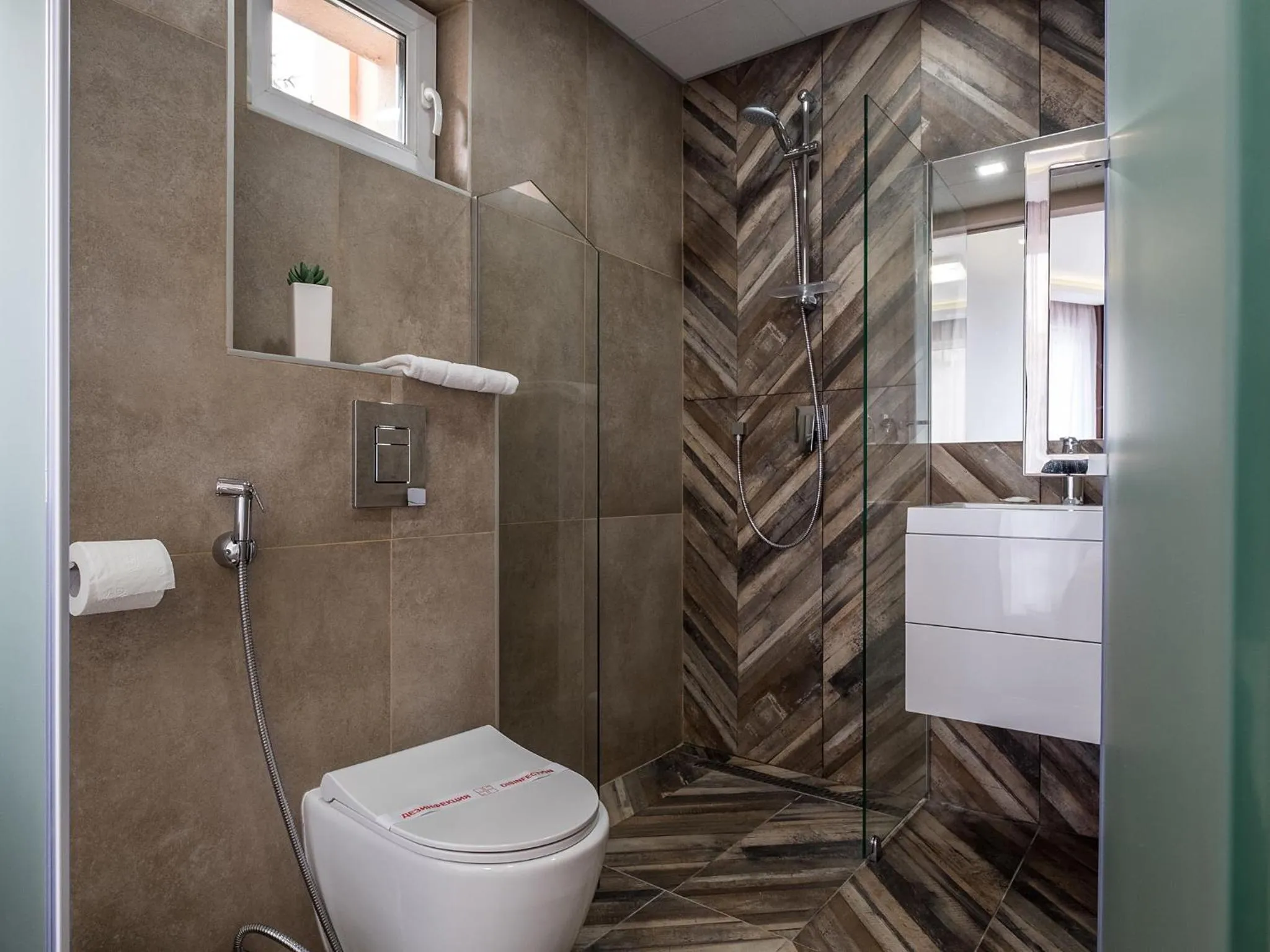 Caro Apartments & Rooms