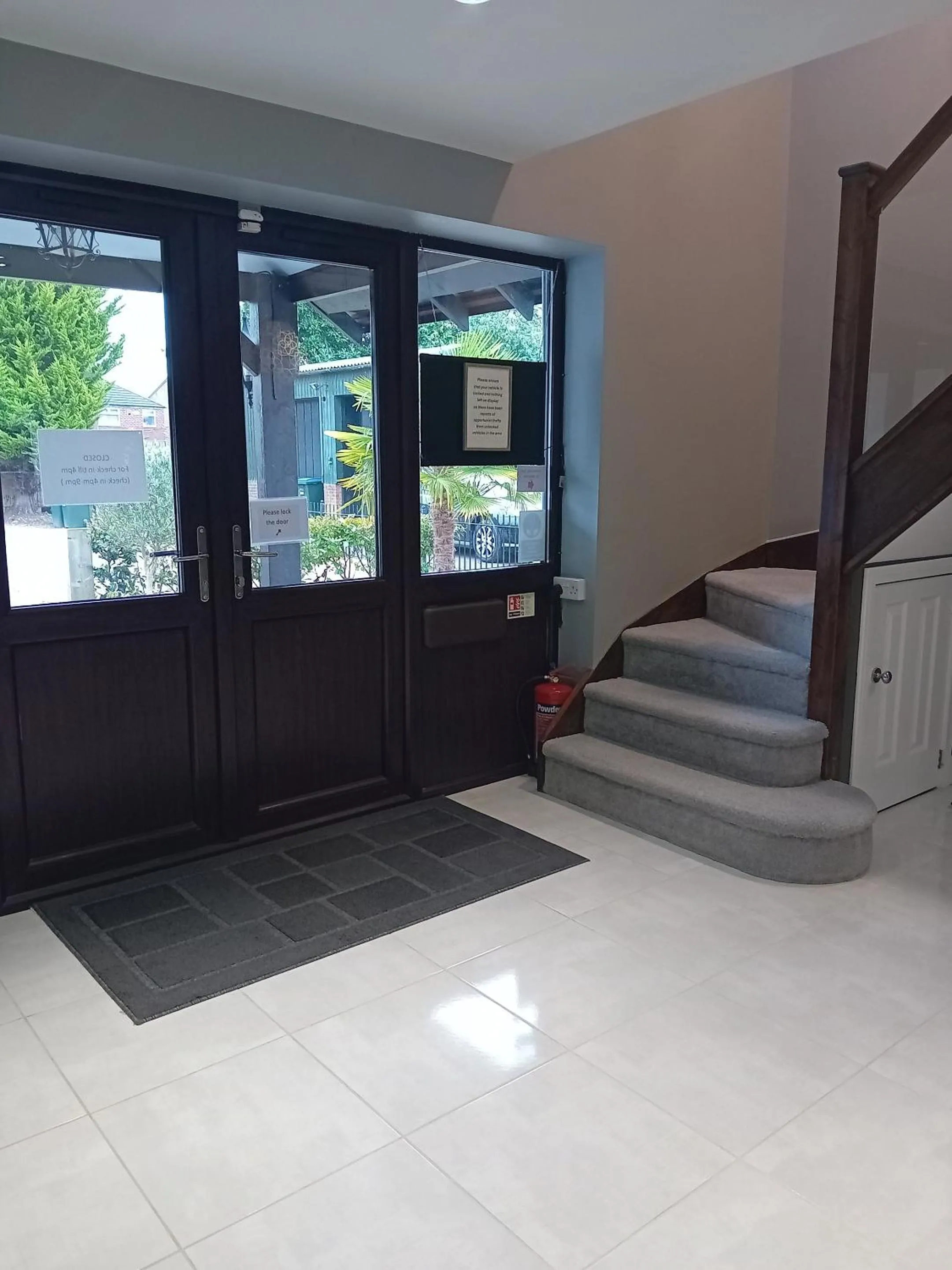 Lobby or reception in Middle House