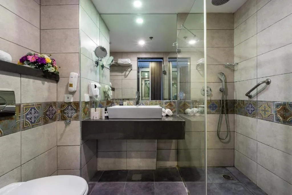 Toilet in Ramada Olivie Nazareth