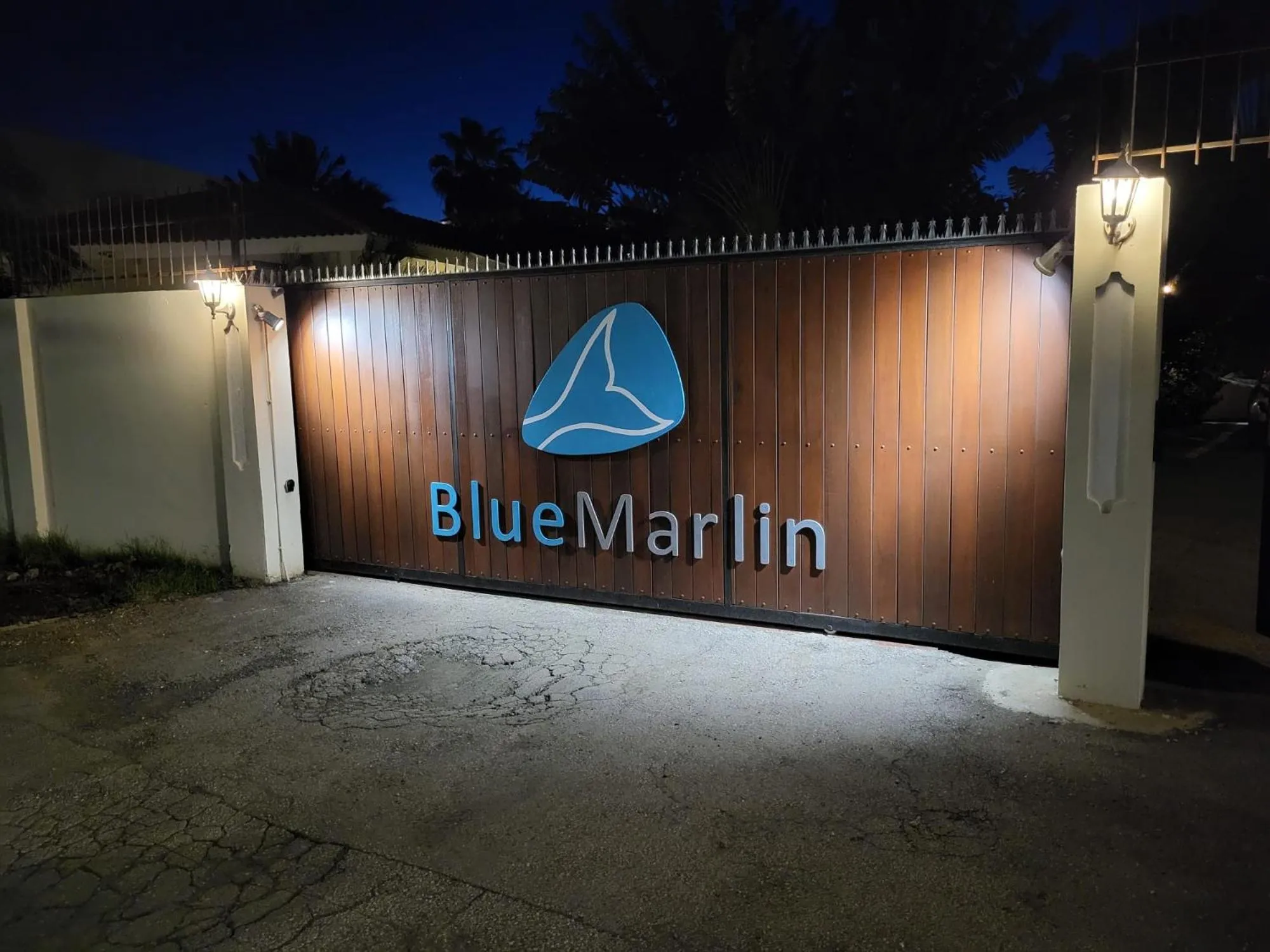 Blue Marlin Apartments, nabij Mambo Beach