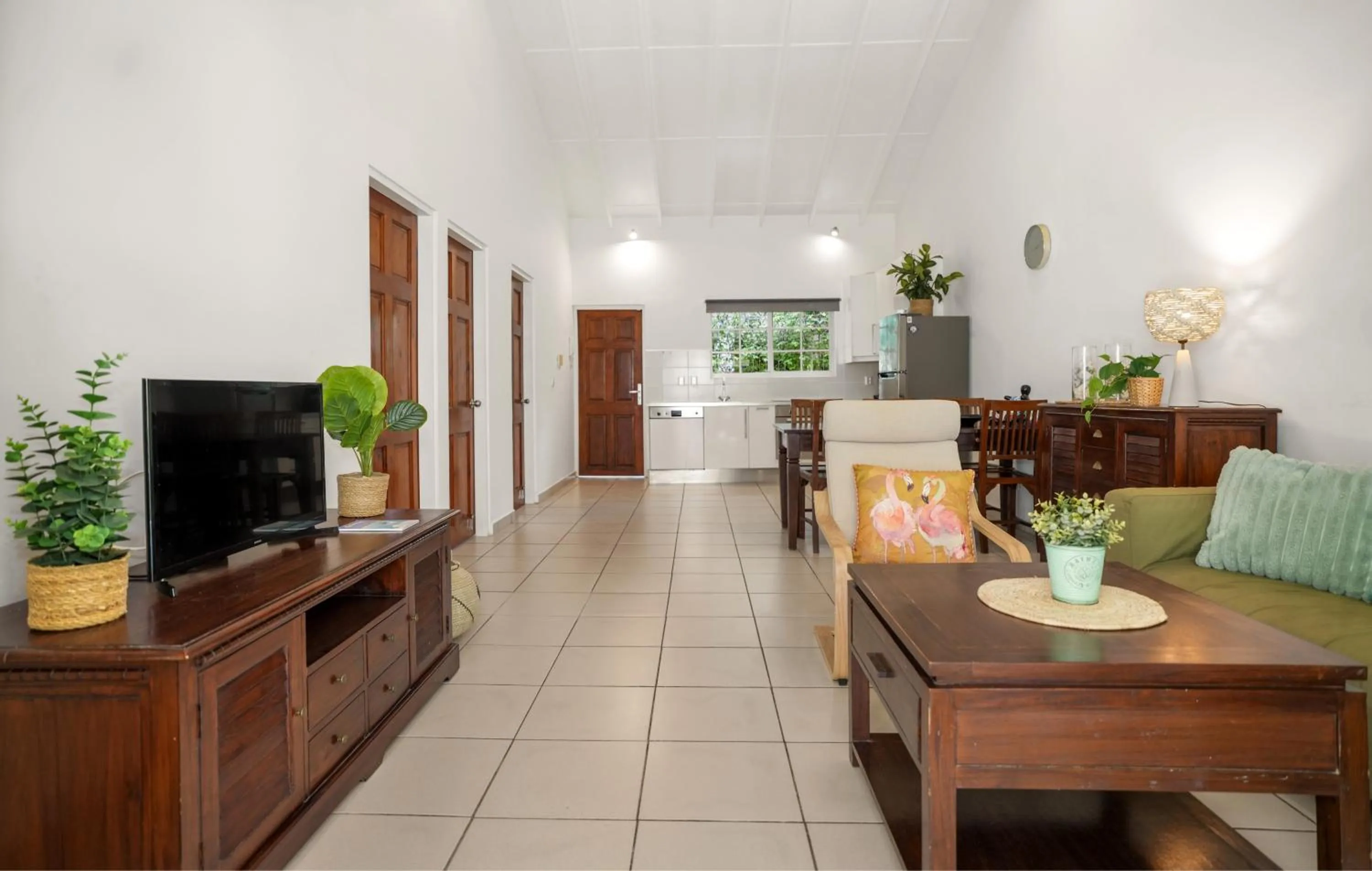 Blue Marlin Apartments, nabij Mambo Beach