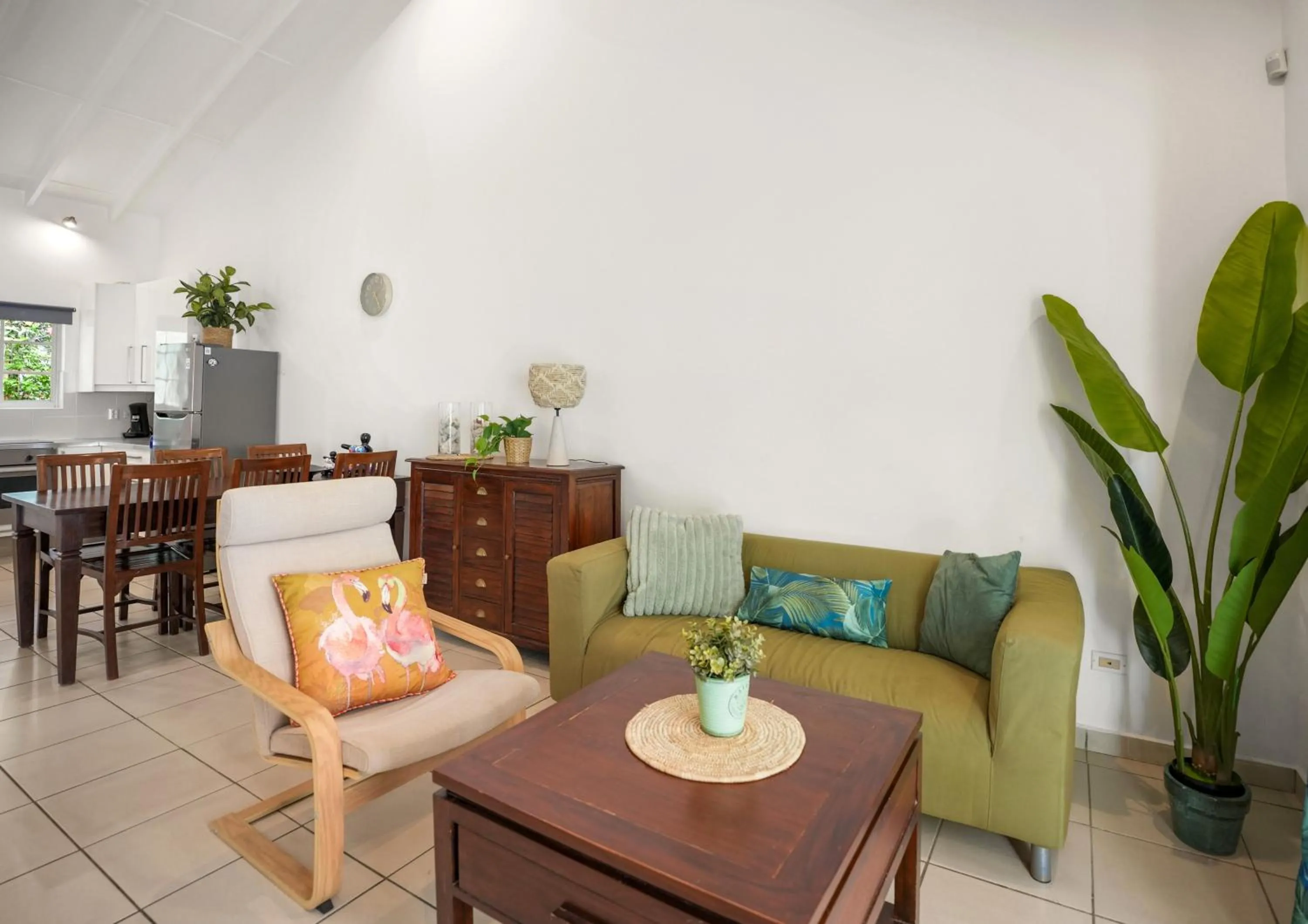 Blue Marlin Apartments, nabij Mambo Beach