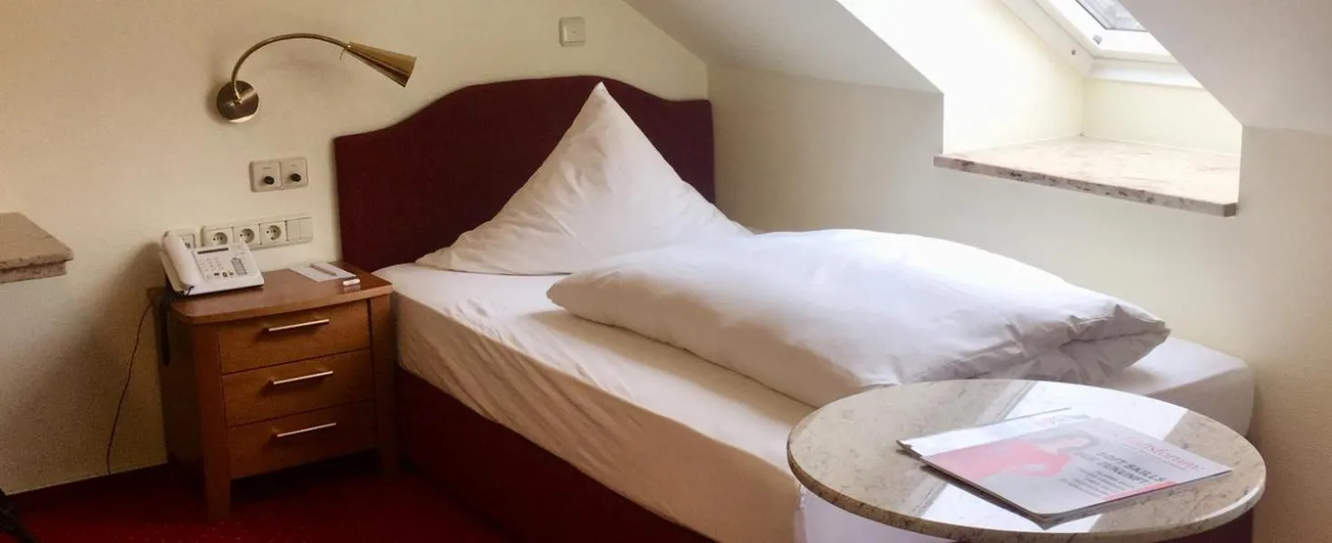 Bed in Strandhotel Grömitz