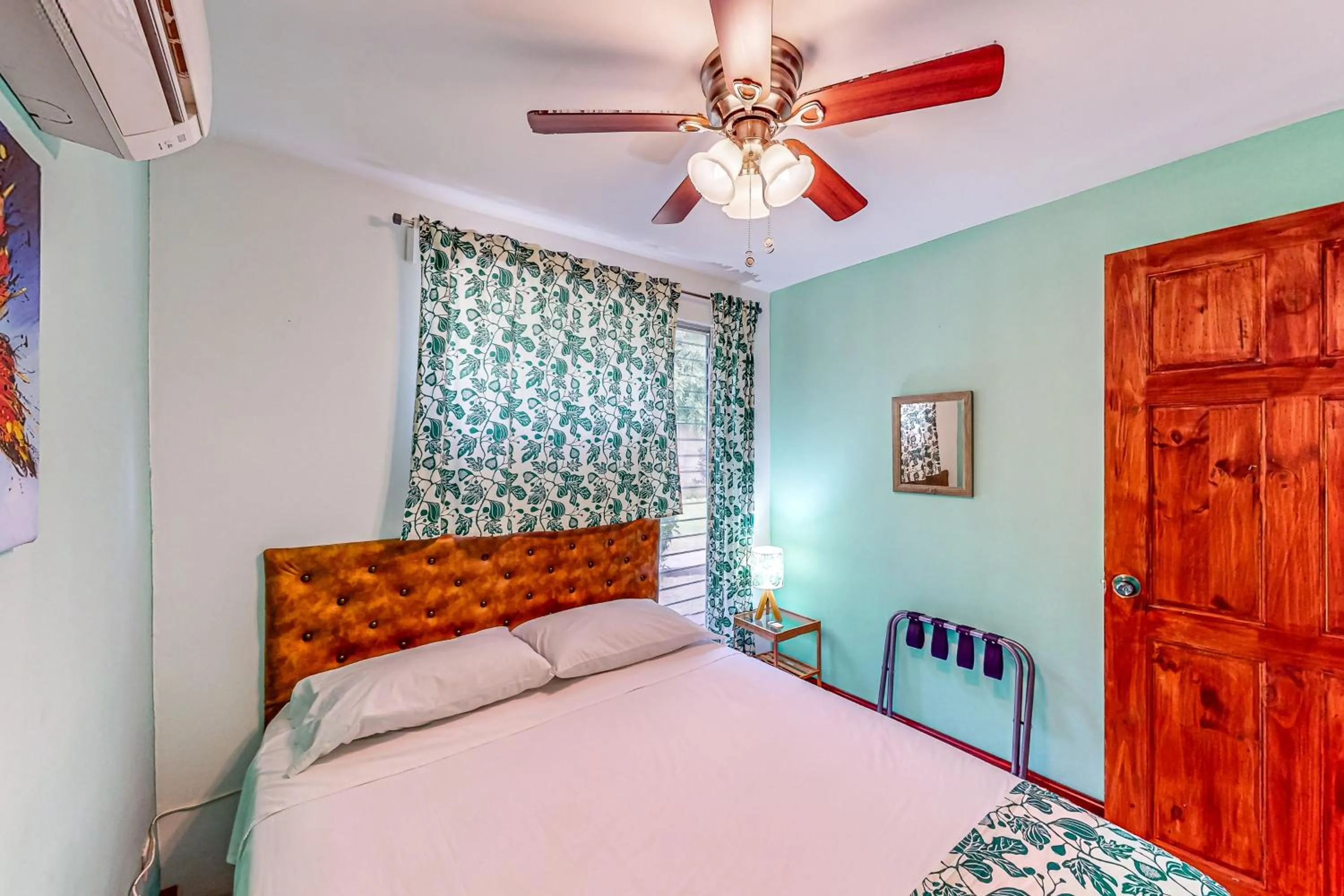 Bed in Nueva Villa Paraíso Four Villas