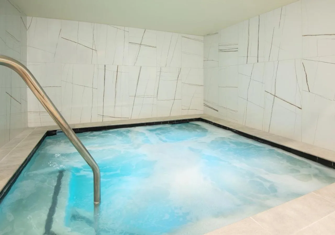 Hot Tub in Cheyenne Mountain Resort, a Destination by Hyatt Hotels