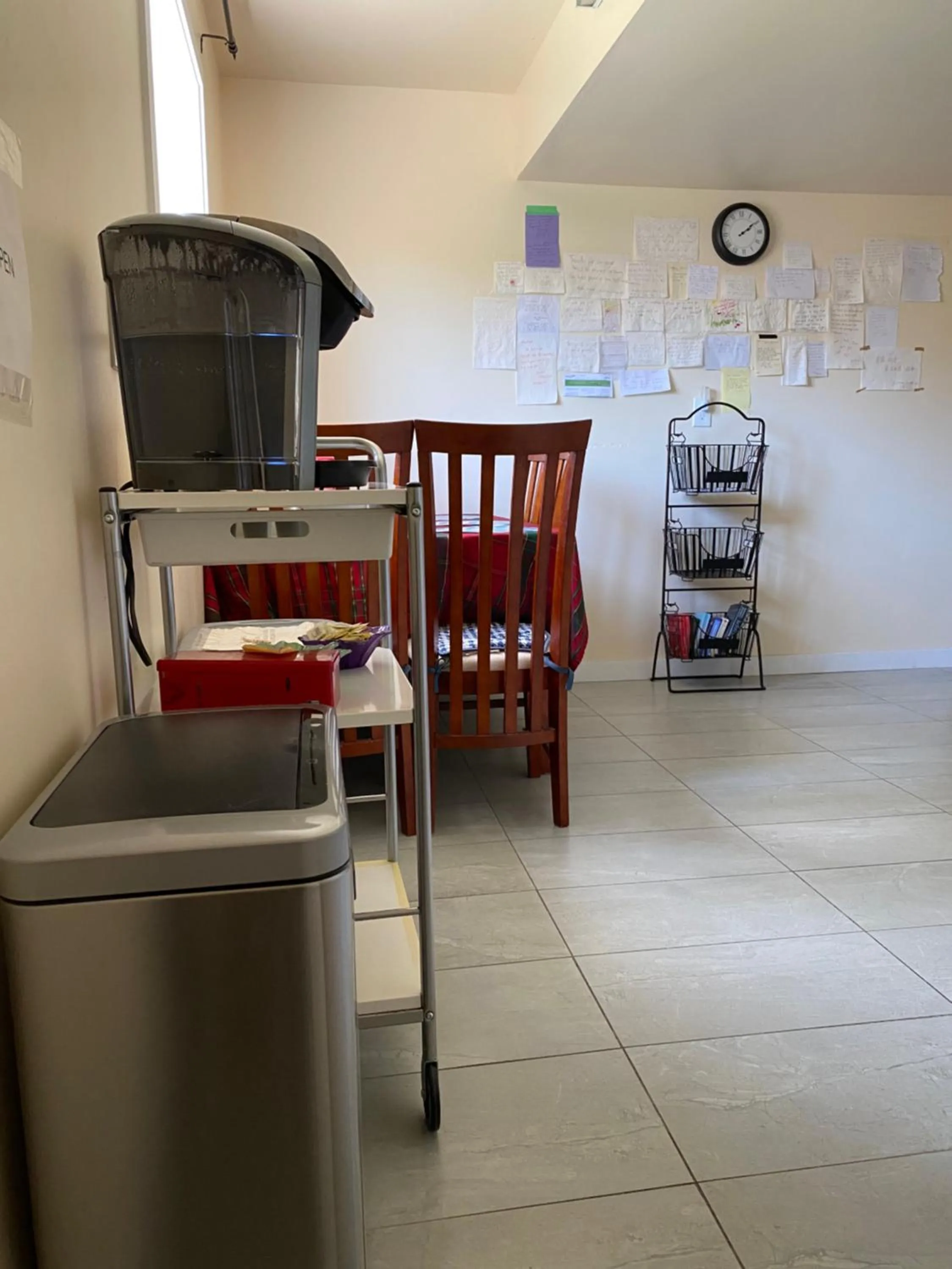 YVR Vickie’s Bed and Breakfast