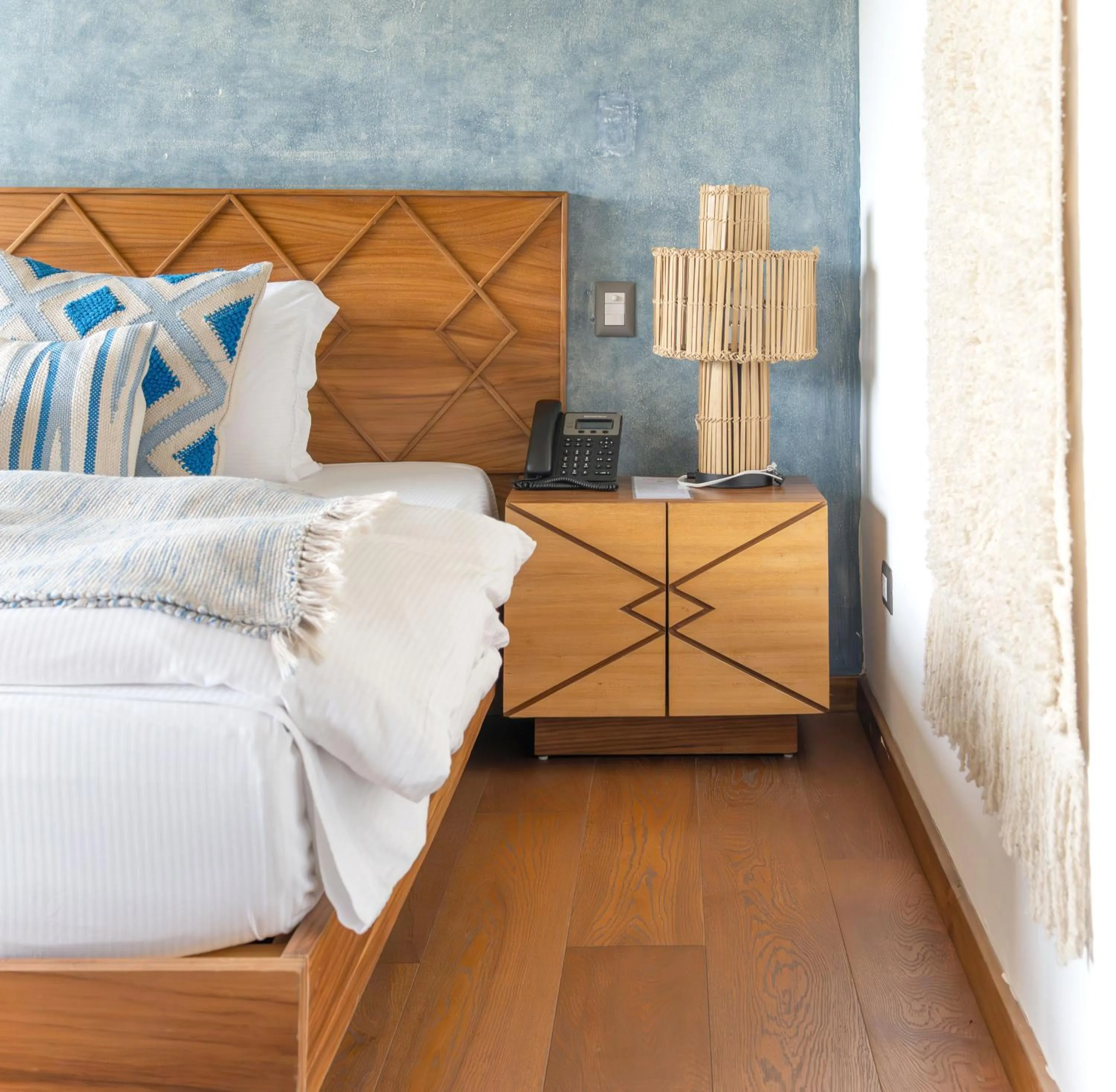 Photo of the whole room, Bed in Hotel Casa Palopo