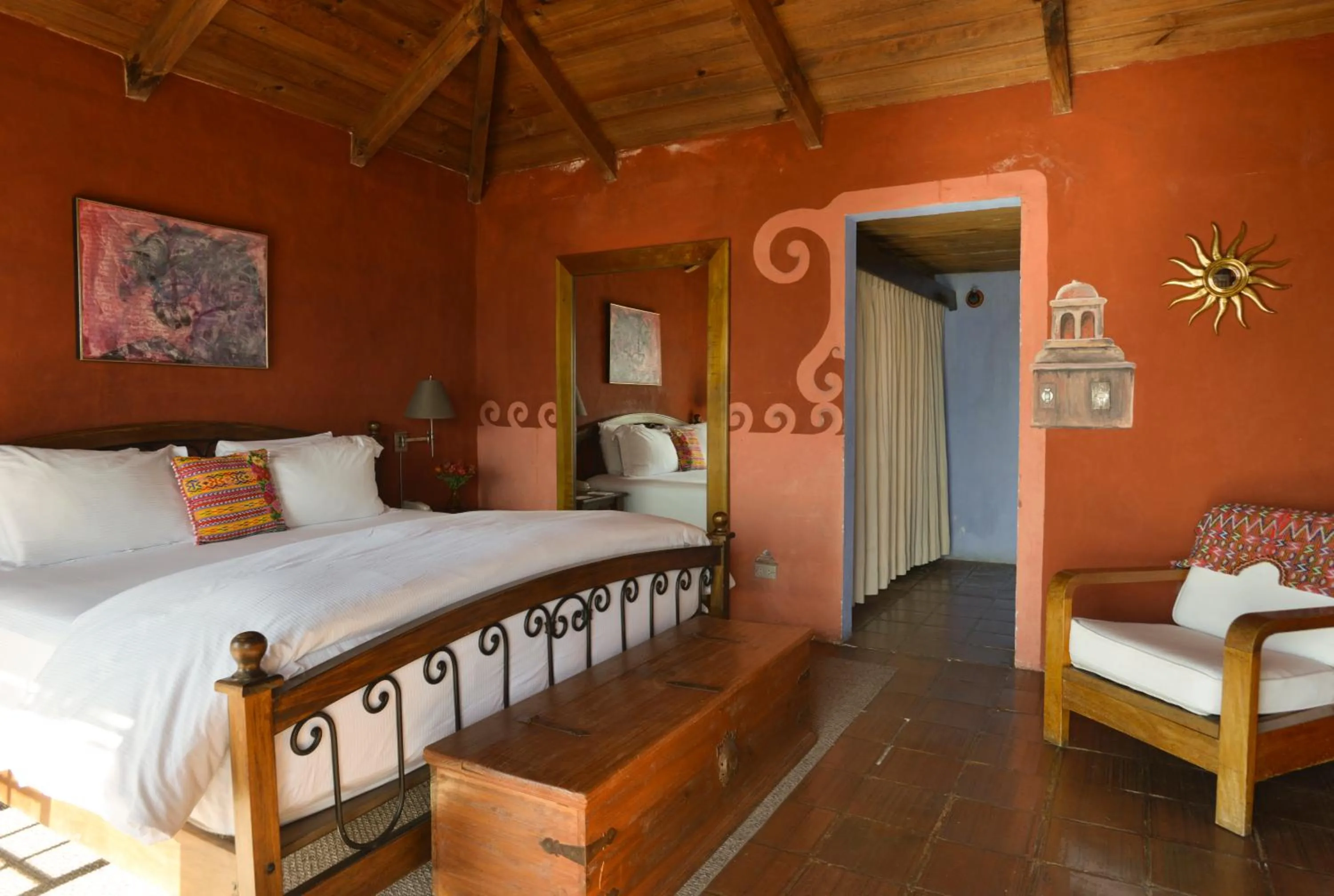 Bedroom, Bed in Hotel Casa Palopo