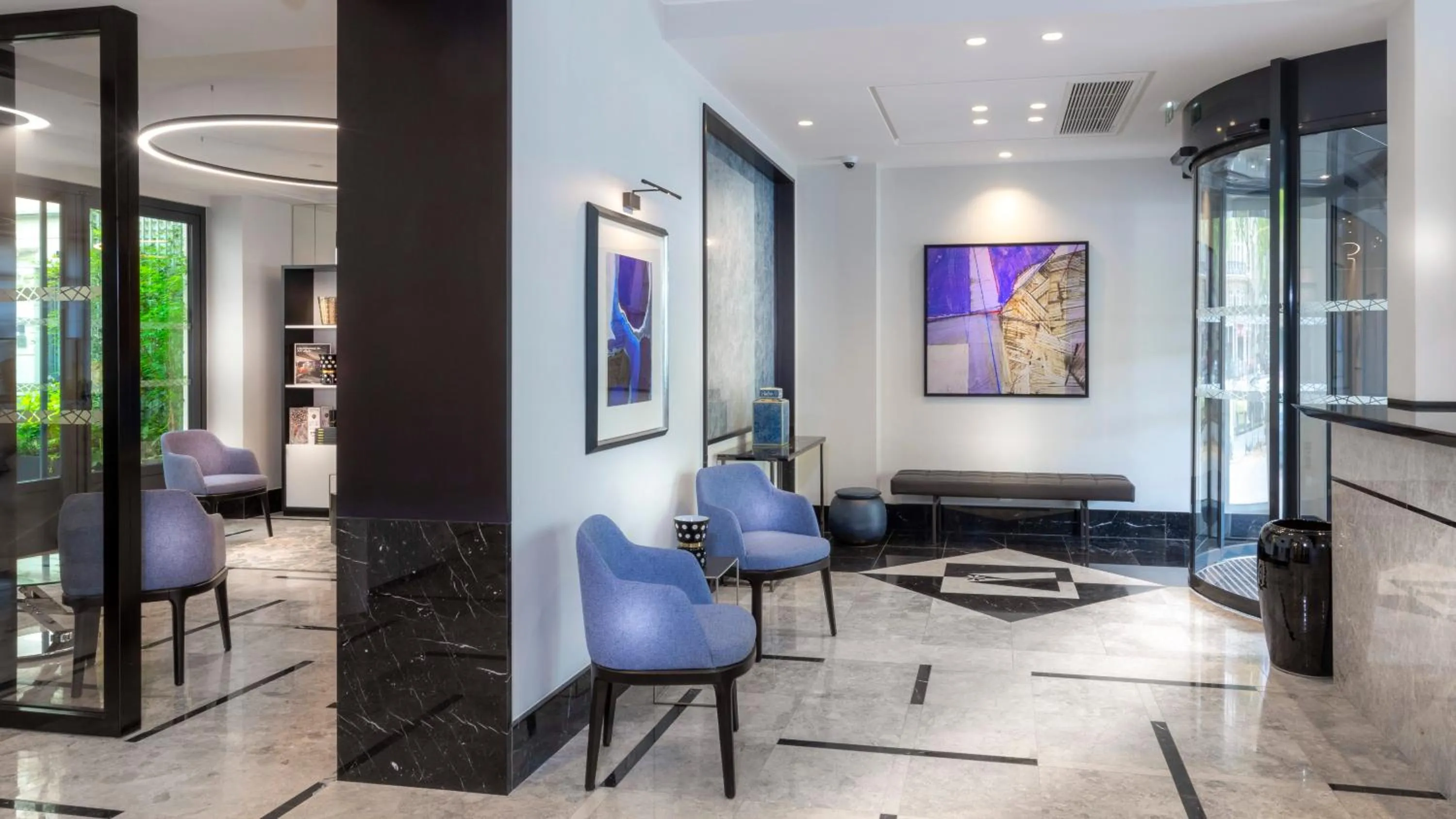 Seating area in Montfleuri