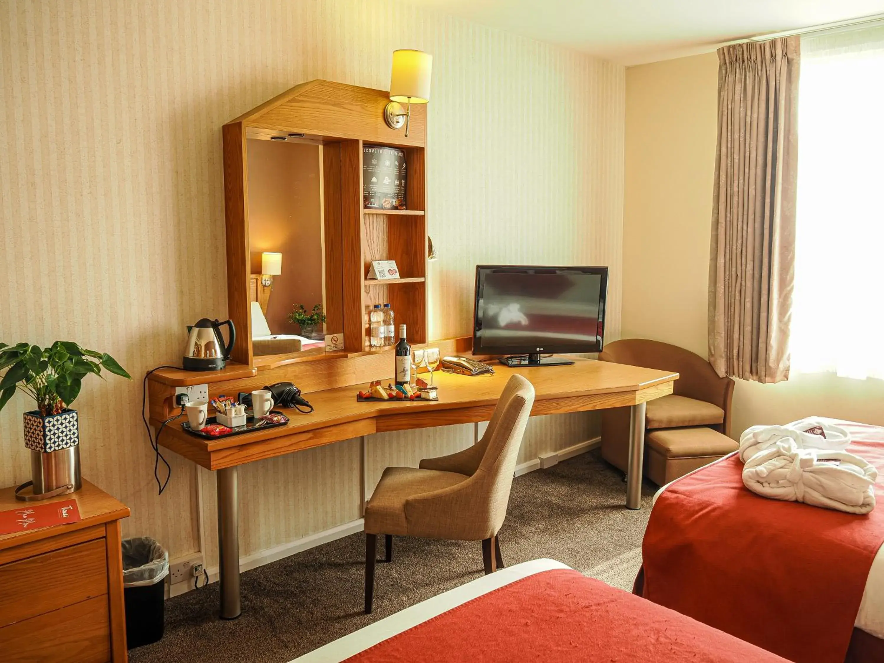 Bedroom, Bed in Future Inn Cardiff Bay Bedroom, Bed in Future Inn Cardiff Bay