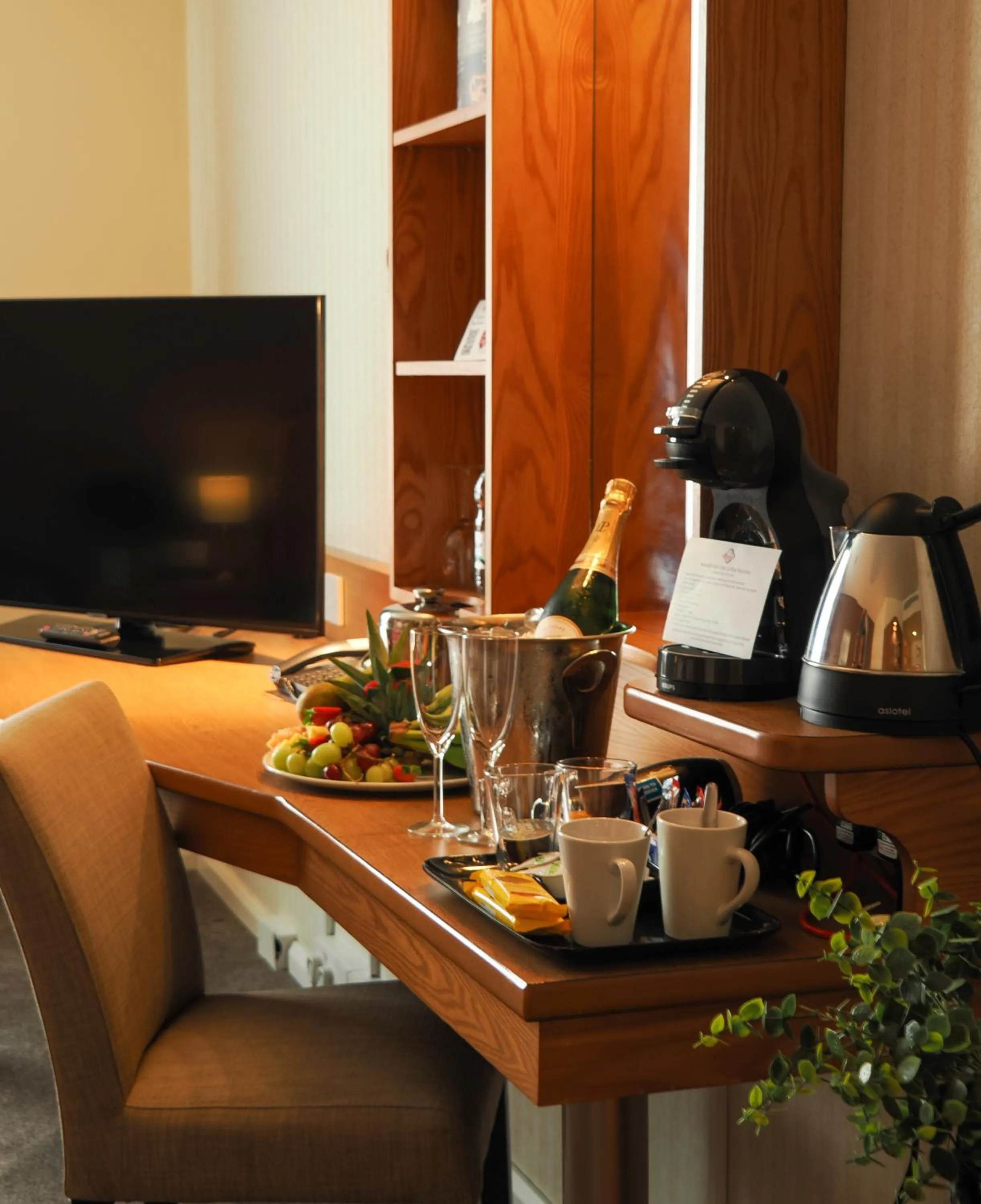 TV and multimedia in Future Inn Cardiff Bay