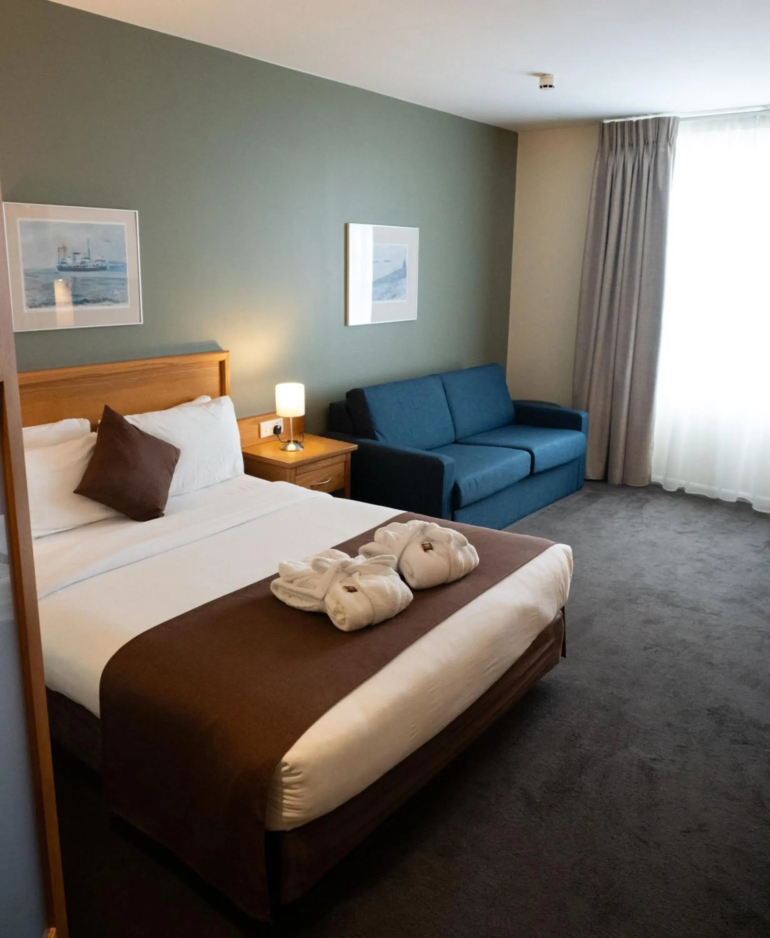 Bed in Future Inn Cardiff Bay Bed in Future Inn Cardiff Bay