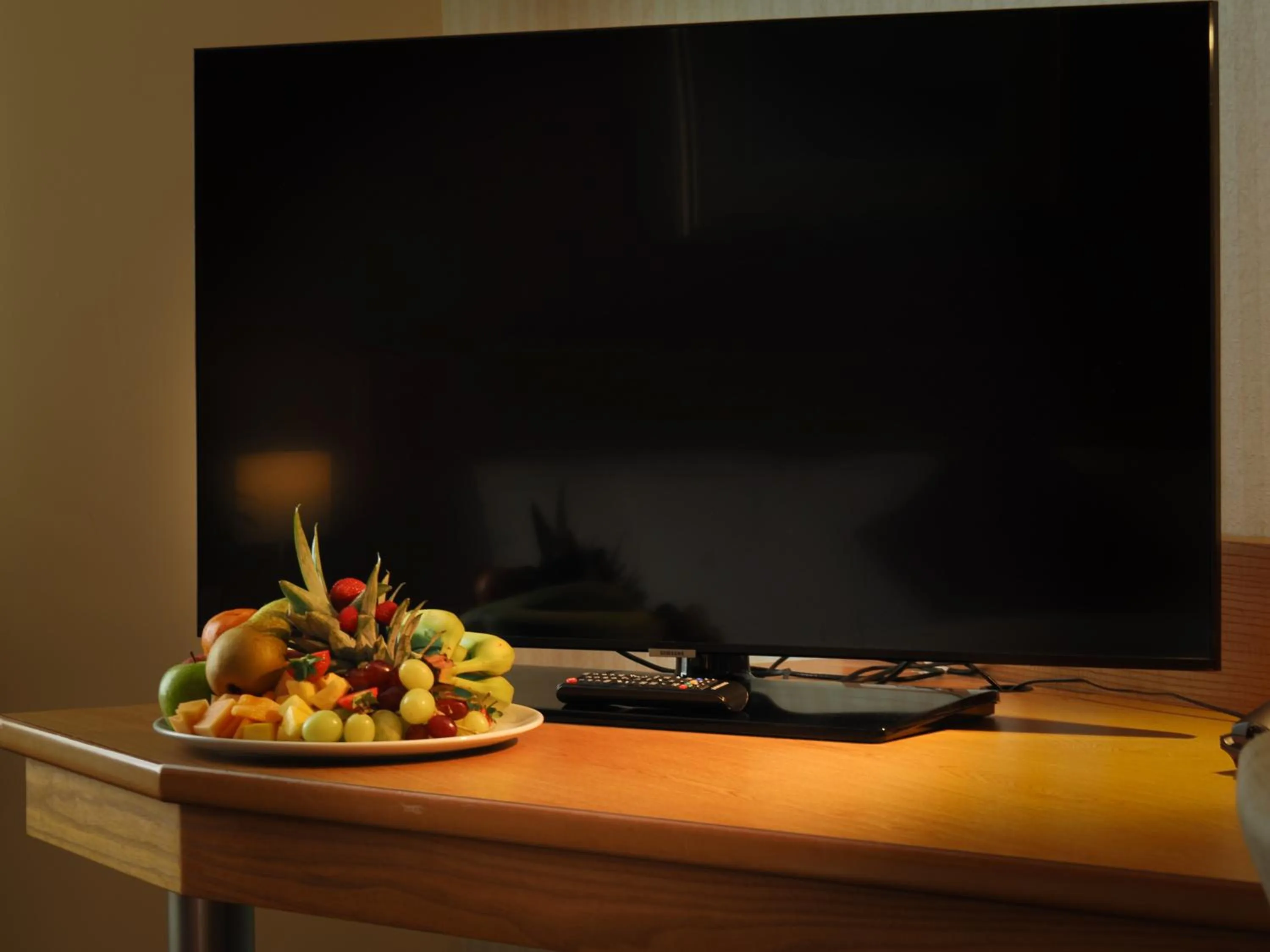 TV and multimedia in Future Inn Cardiff Bay